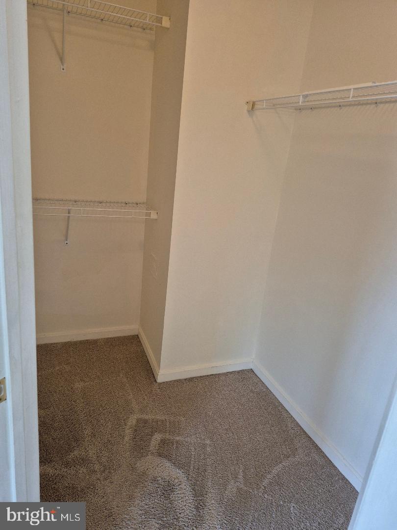 JEFFERSON VILLAGE TH - Residential Lease