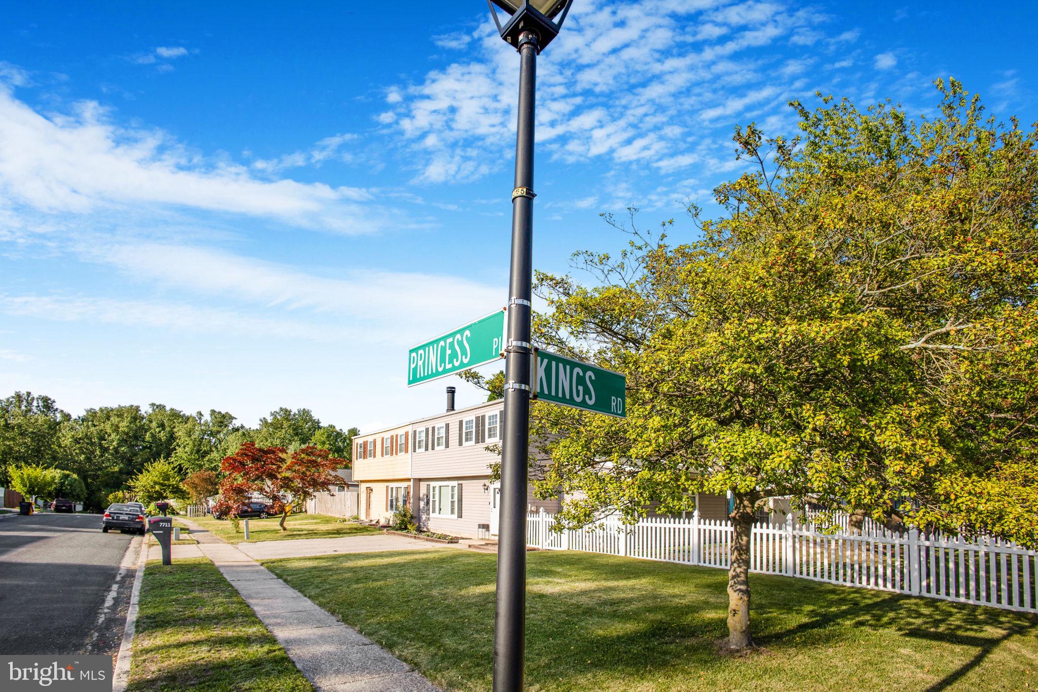 QUEENS PARK - Residential