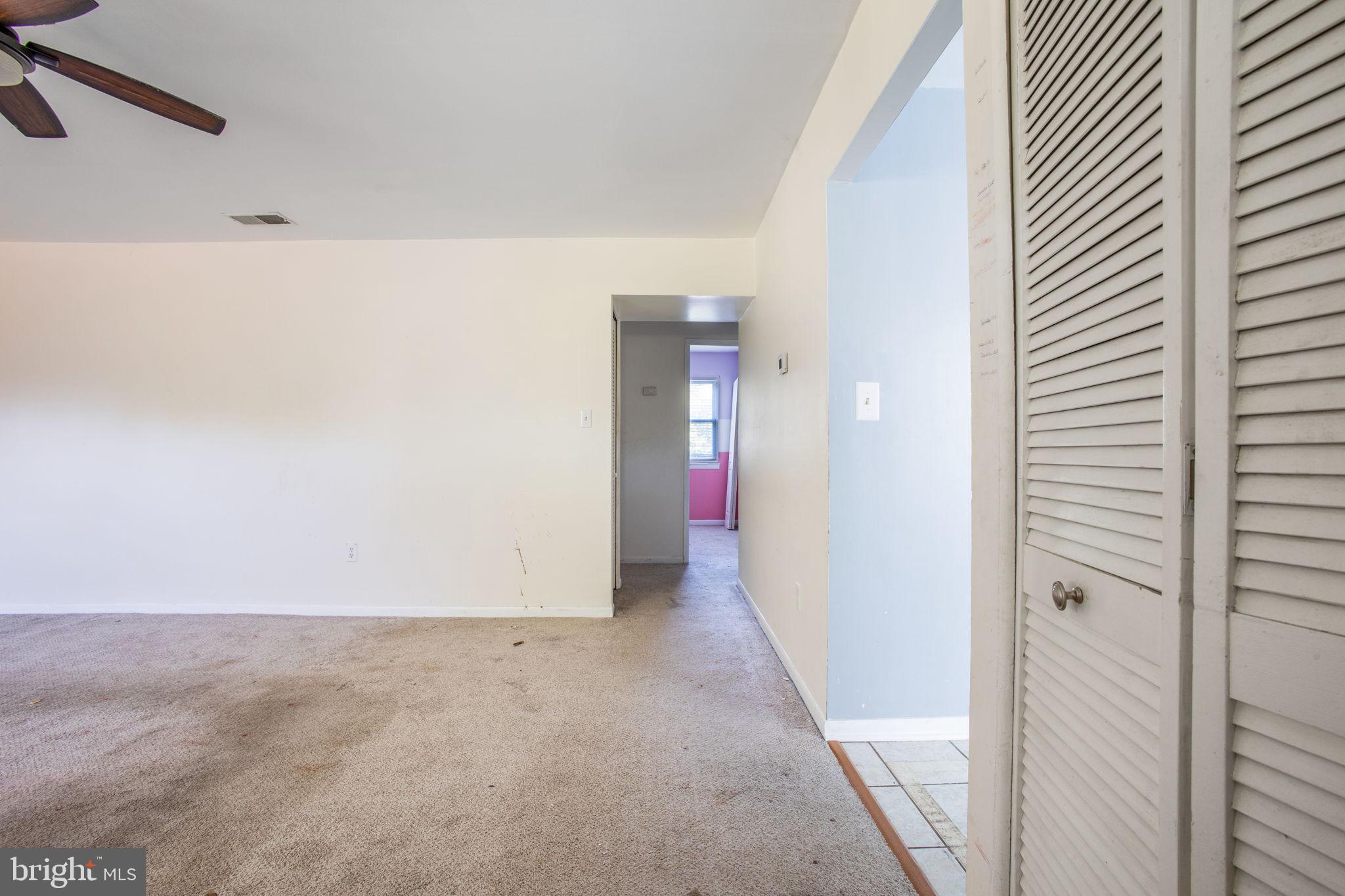 QUEENS PARK - Residential