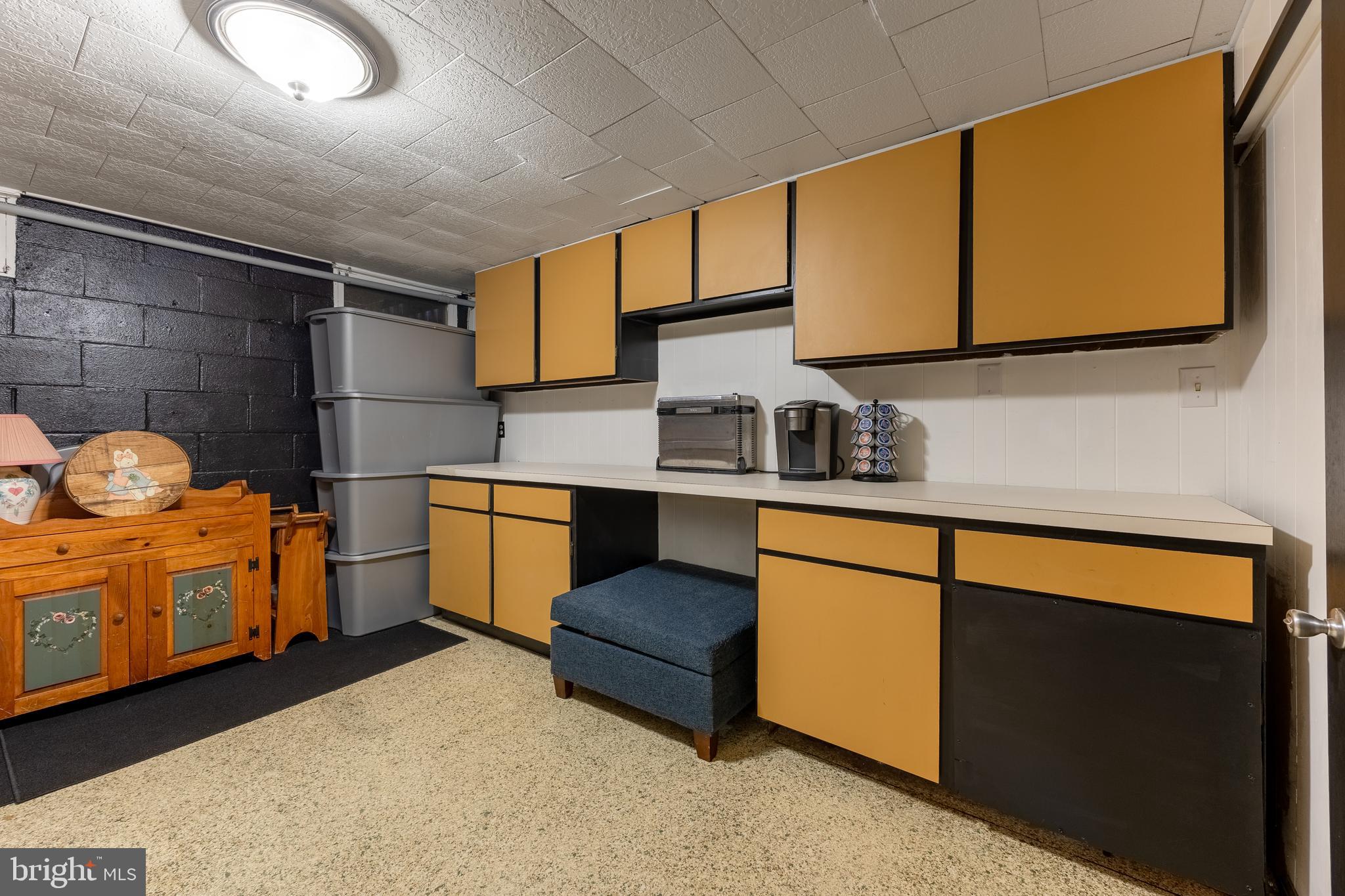 PARK FOREST VILLAGE - Residential