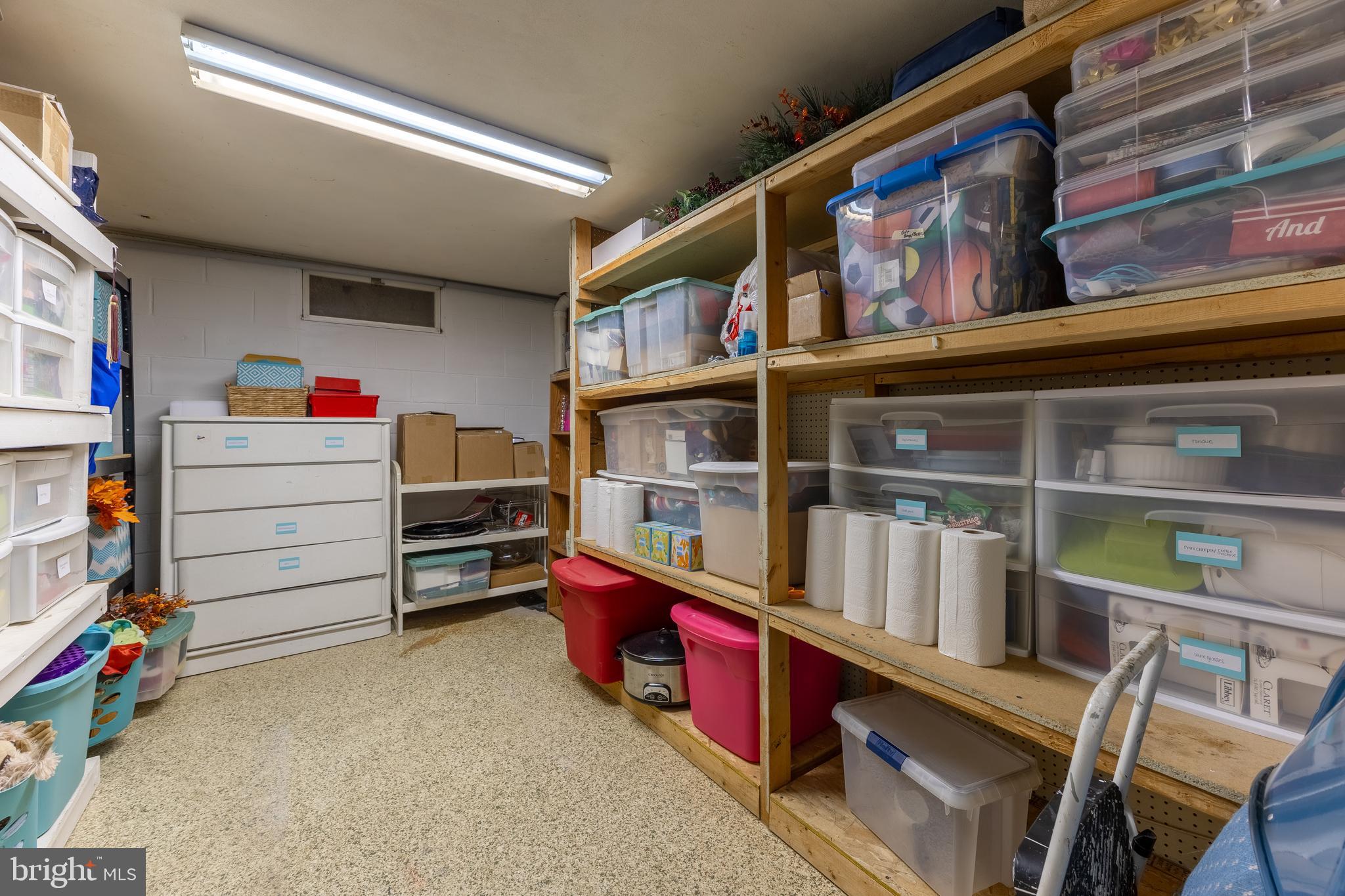 PARK FOREST VILLAGE - Residential