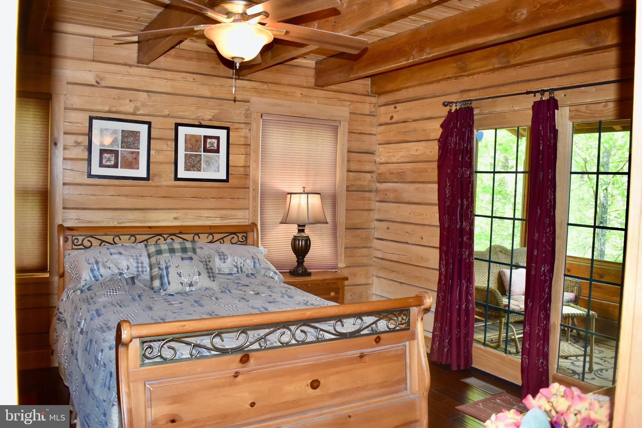 SLEEPY HOLLOW - Residential