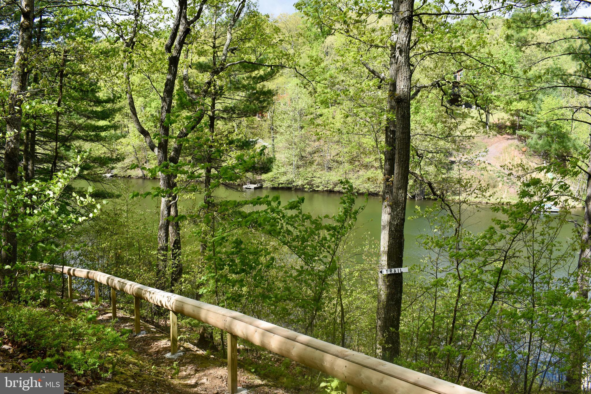 SLEEPY HOLLOW - Residential