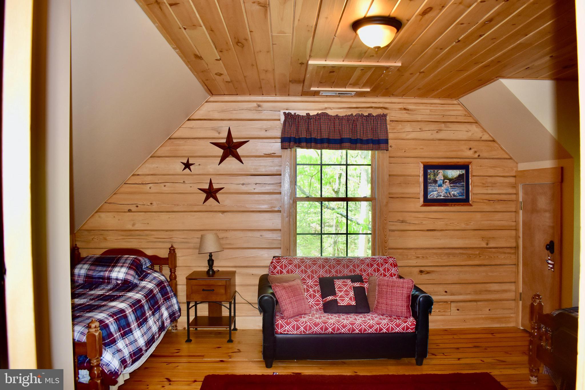 SLEEPY HOLLOW - Residential