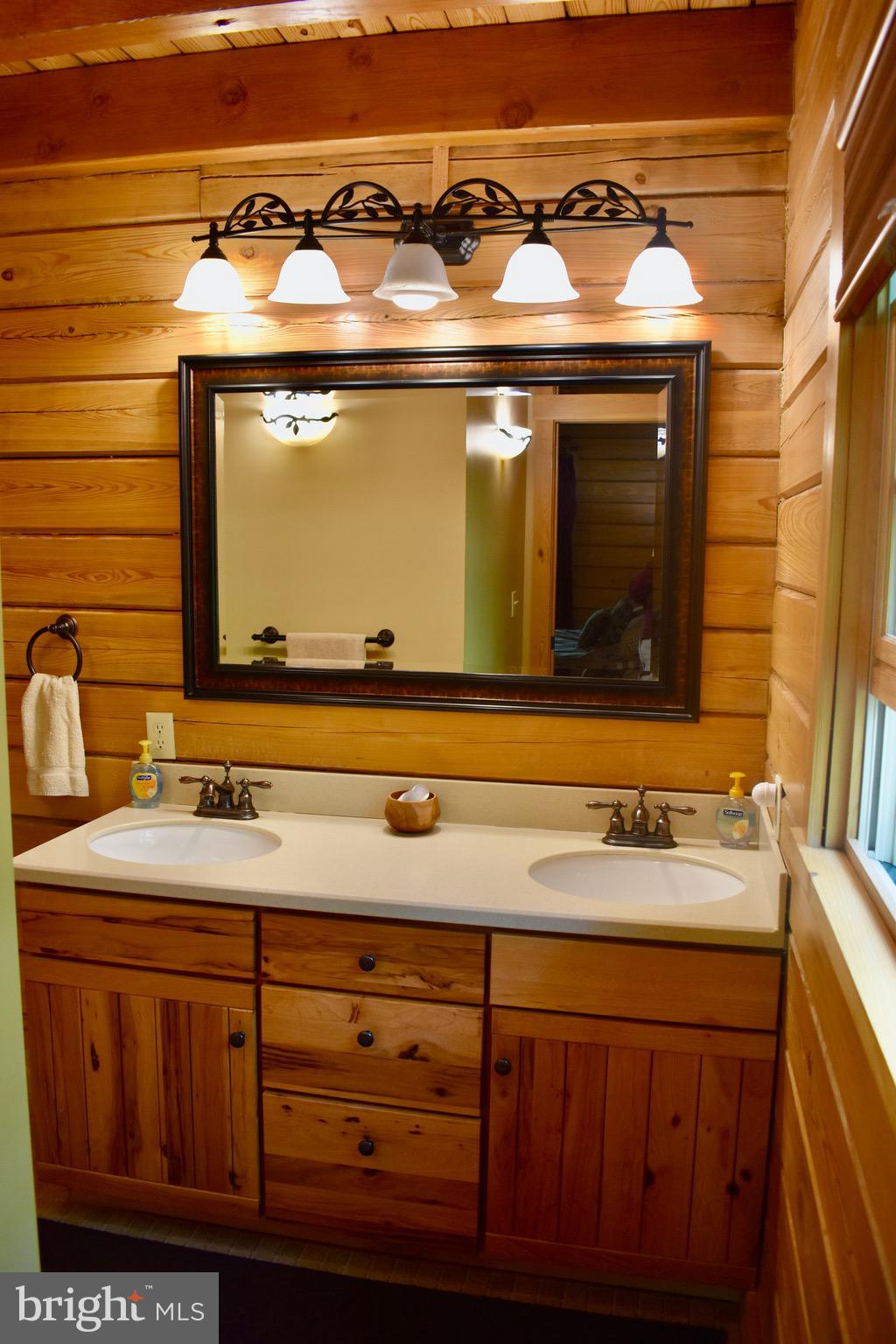 SLEEPY HOLLOW - Residential