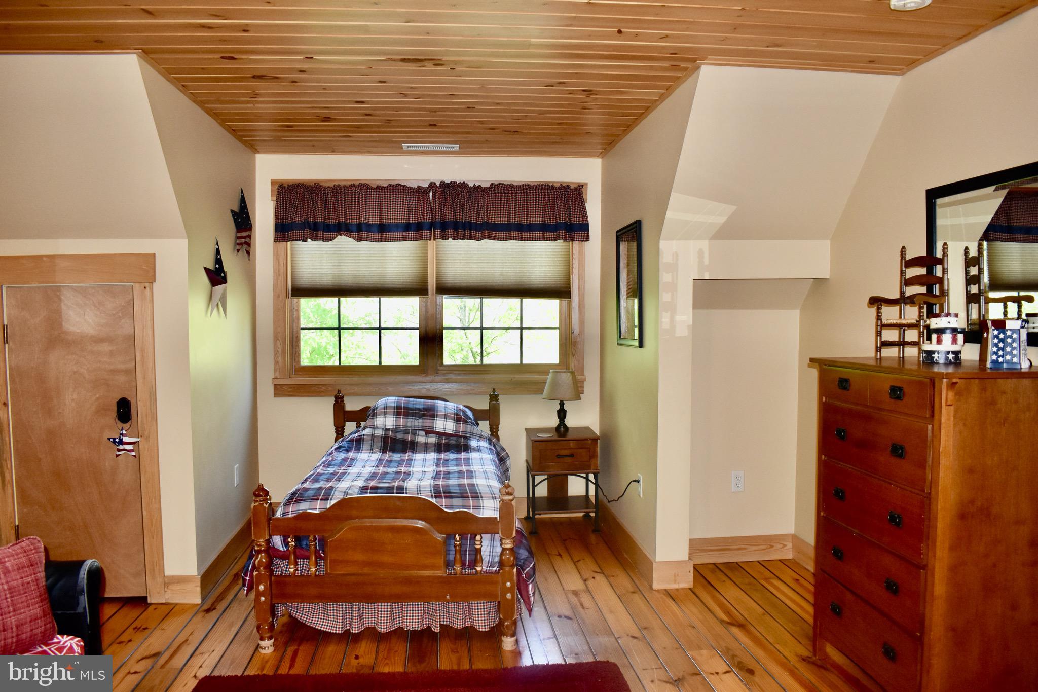 SLEEPY HOLLOW - Residential