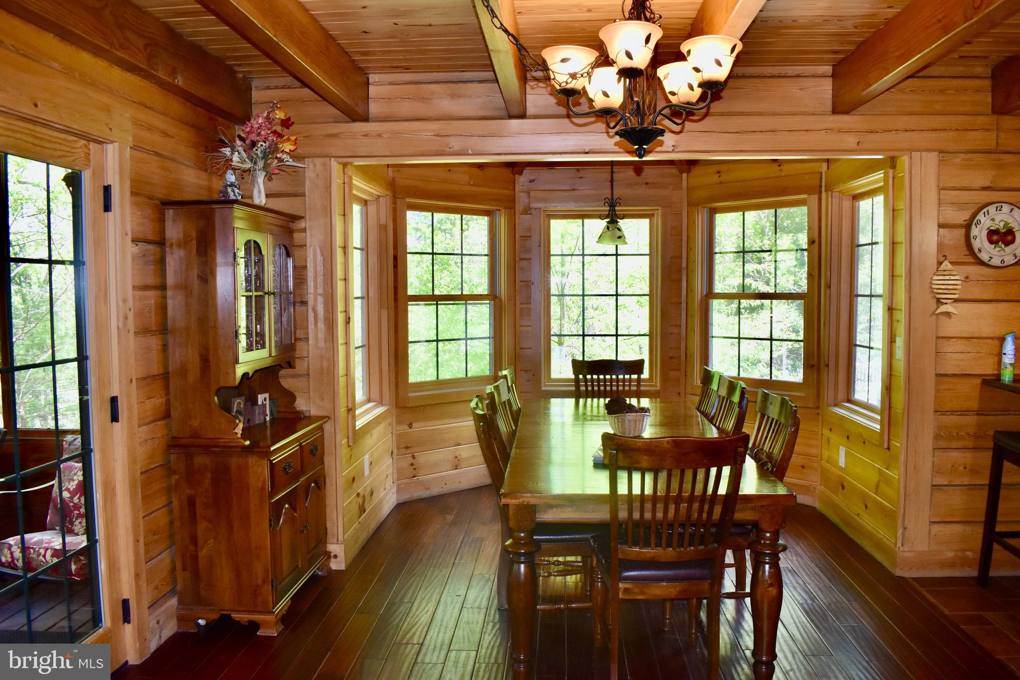 SLEEPY HOLLOW - Residential