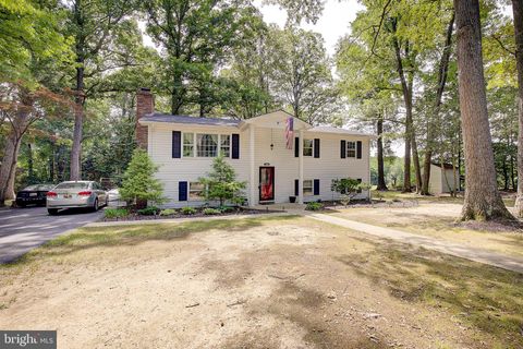 Homes For Sale - 5494 Hallowing Point Road<br/> Calvert County, PRINCE FREDERICK, MD 20678