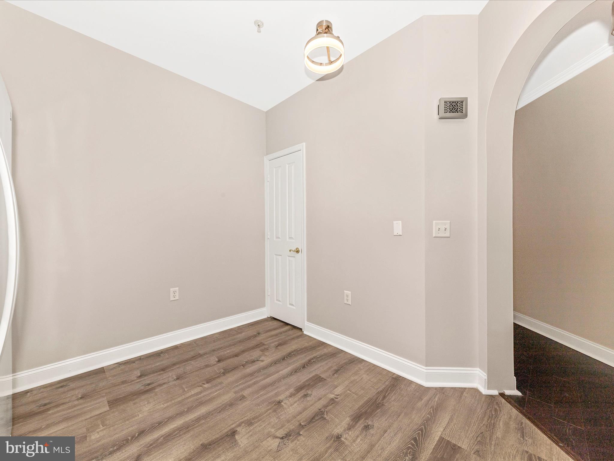 WORMANS MILL - Residential