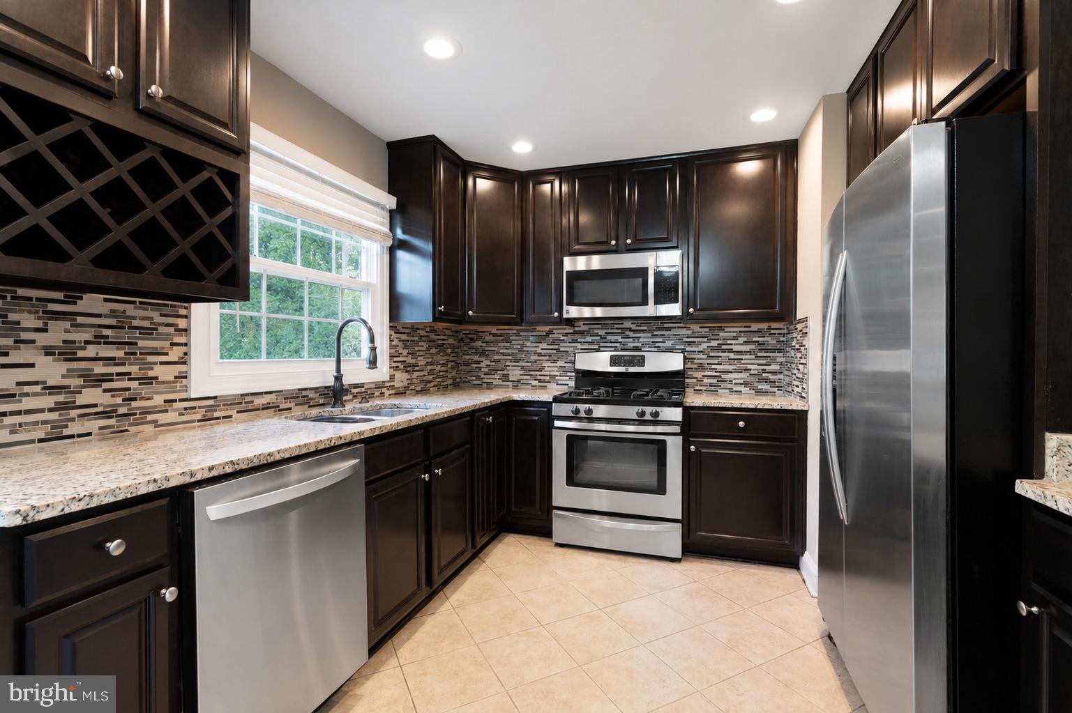 226 W ASH ROAD