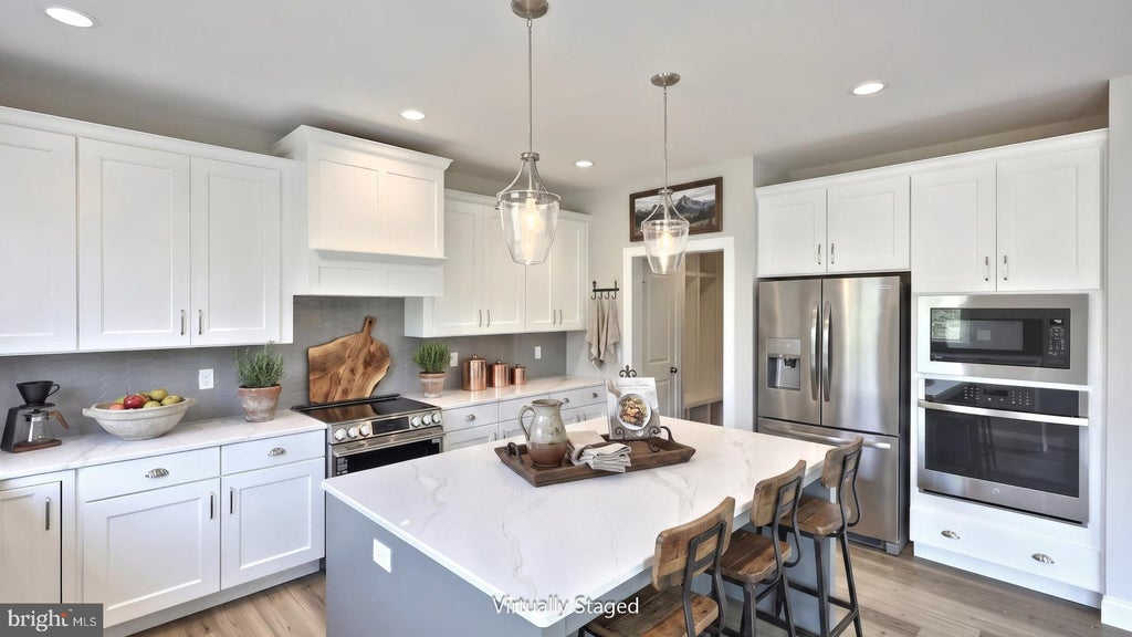 Photo of 316 Goshawks Road, DENVER, PA 17517 (MLS # PALA2089536)