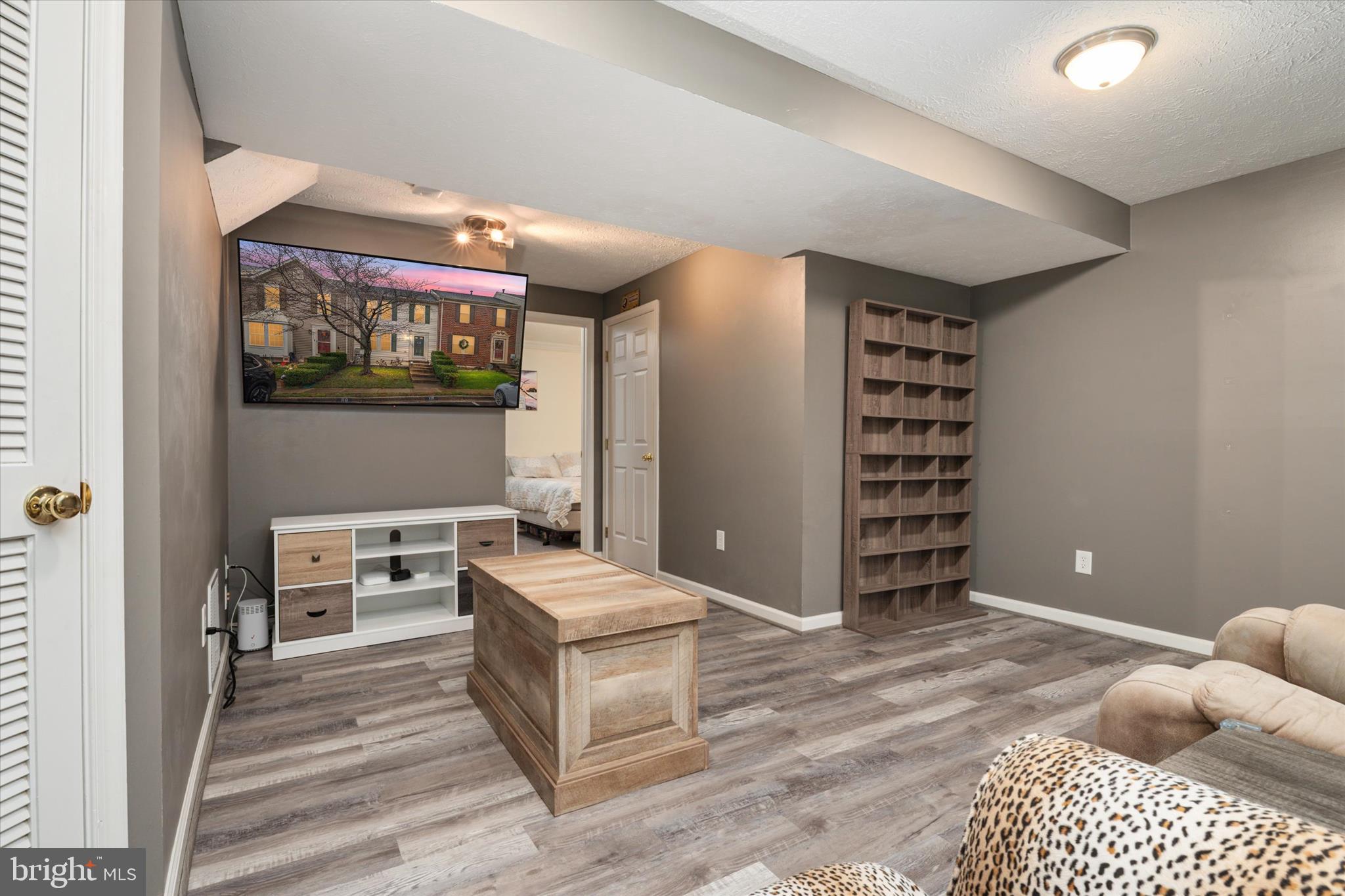 WEST COURTS AT PINEY ORCHARD - Residential