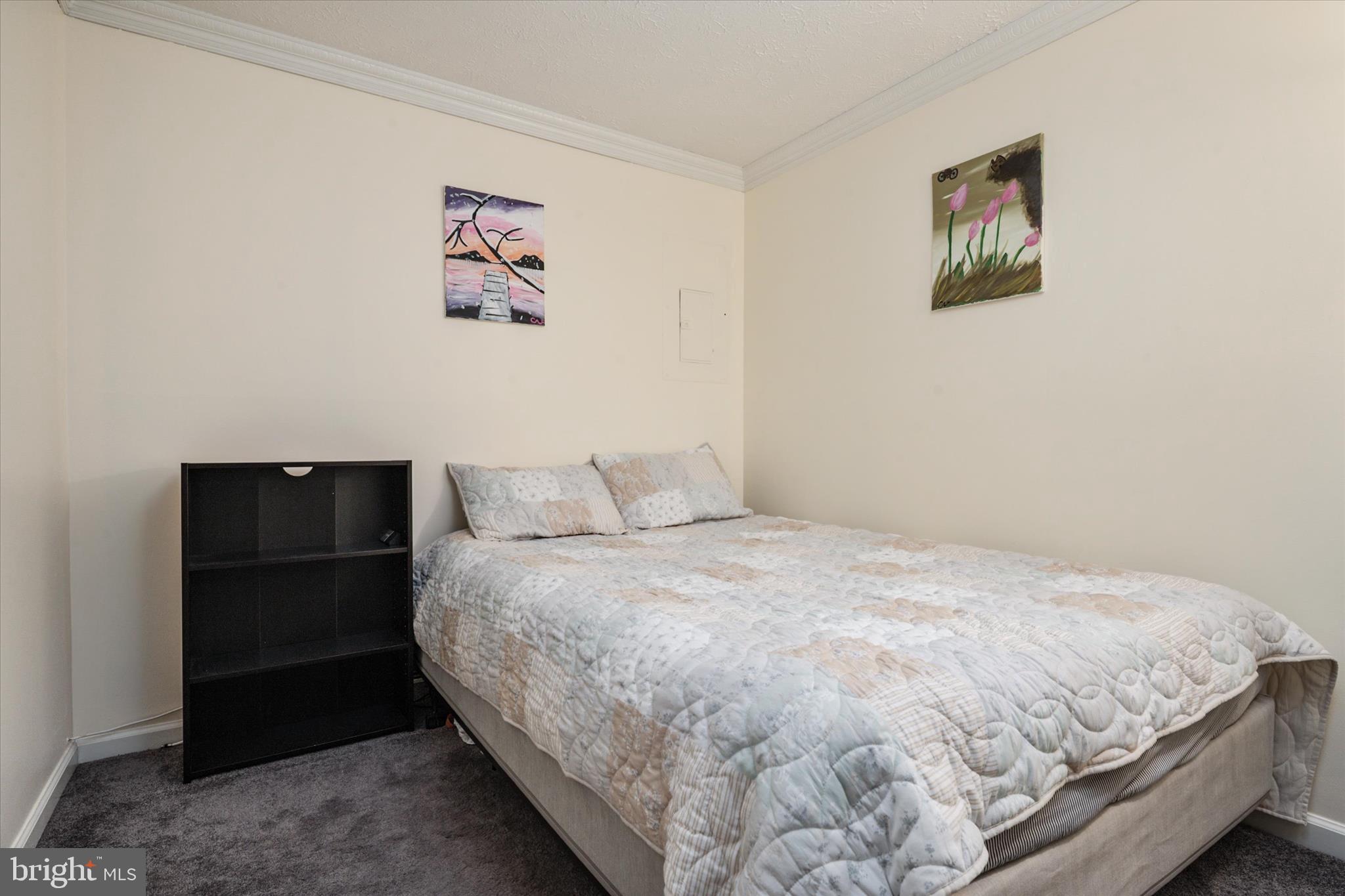 WEST COURTS AT PINEY ORCHARD - Residential