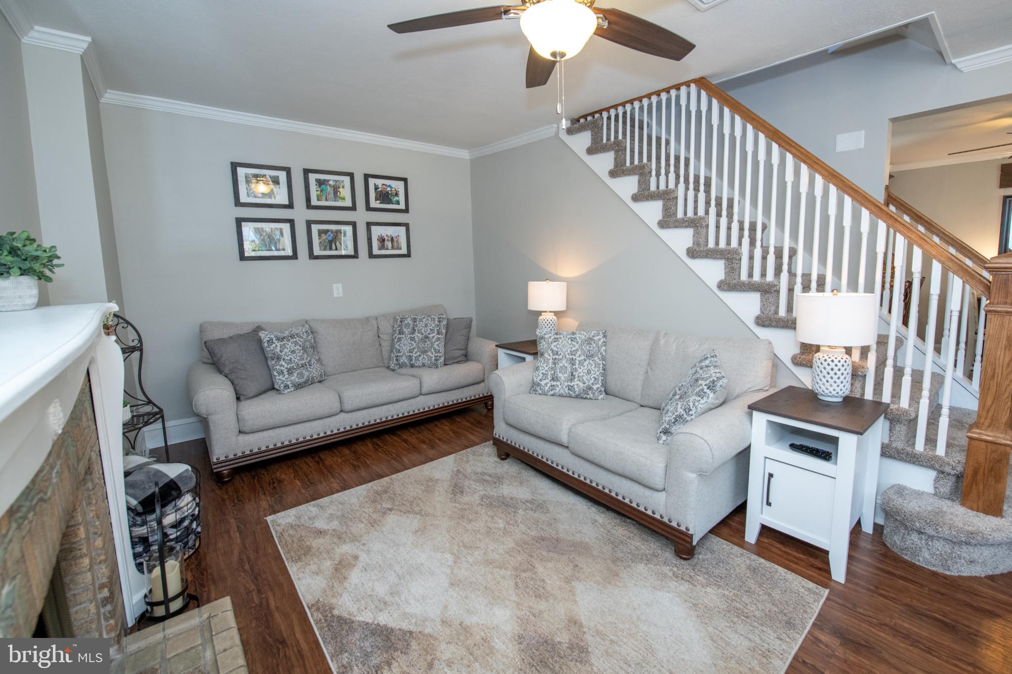 FOX CHASE - Residential