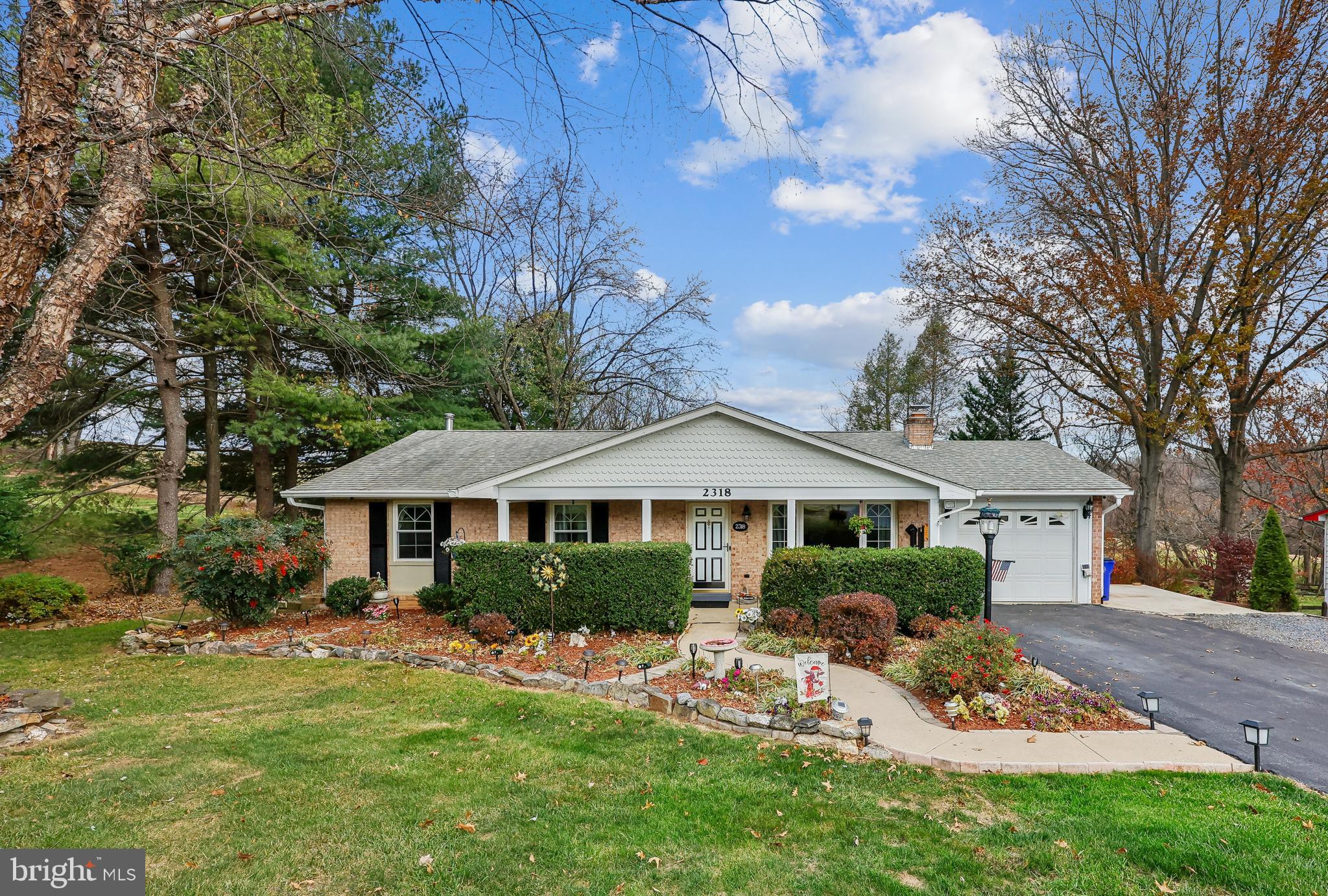 OLD ORCHARD ESTATES - Residential