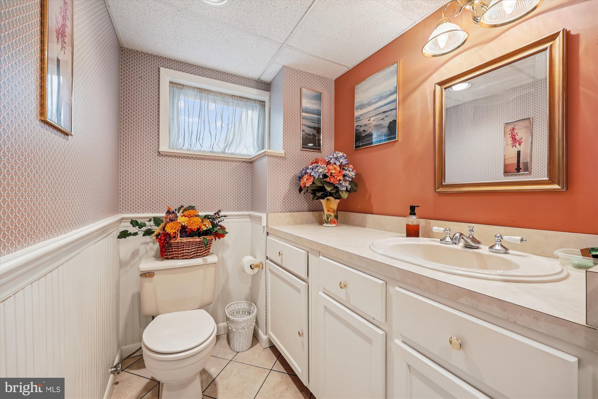 OLD ORCHARD ESTATES - Residential