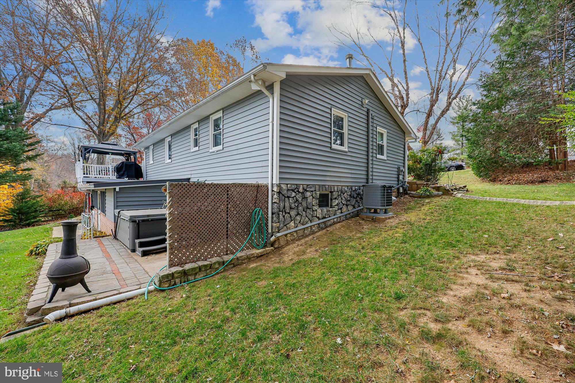 OLD ORCHARD ESTATES - Residential