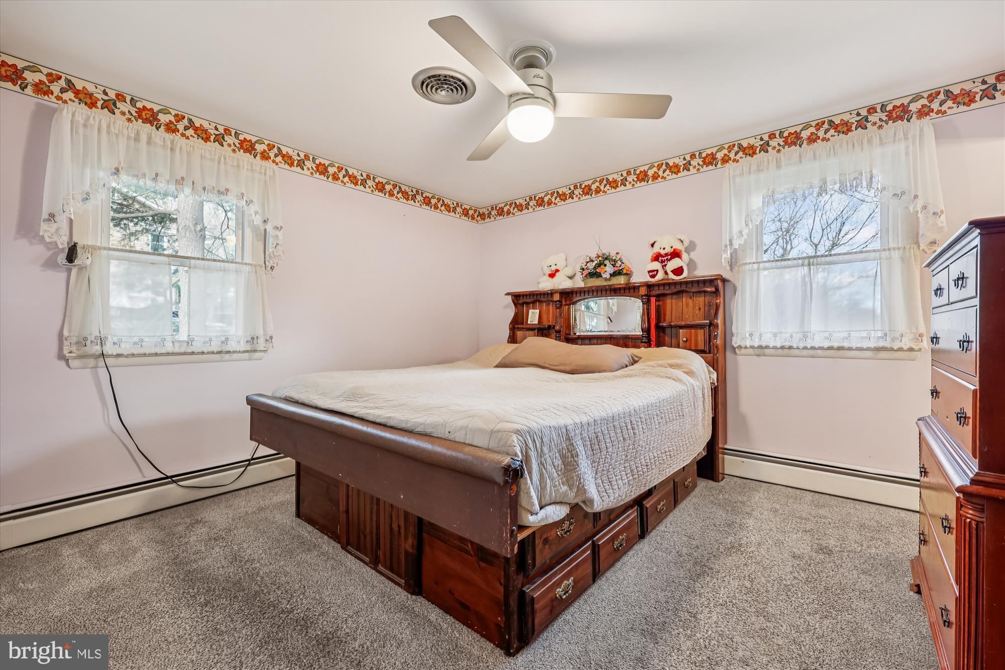 OLD ORCHARD ESTATES - Residential