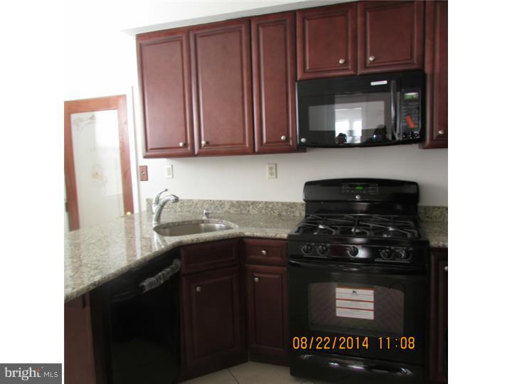 OXFORD CIRCLE - Residential