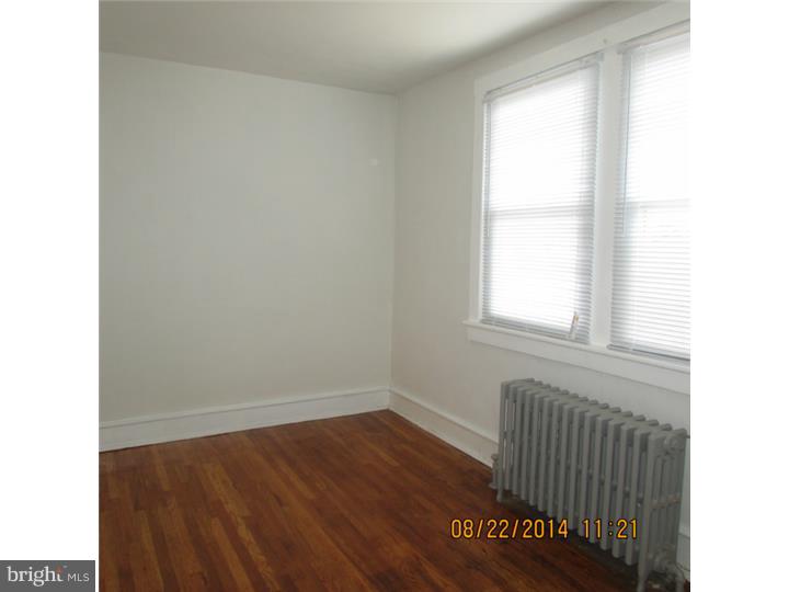 OXFORD CIRCLE - Residential