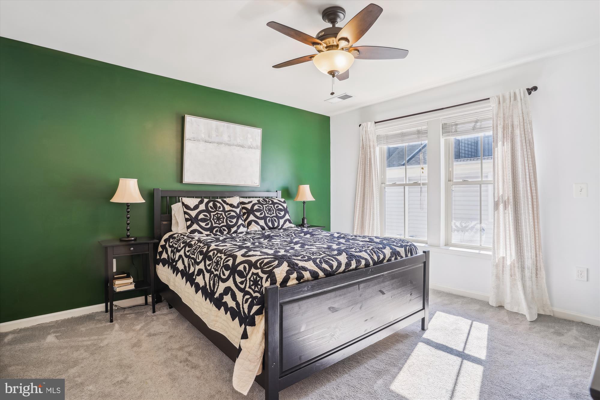 SHIRLINGTON CREST - Residential