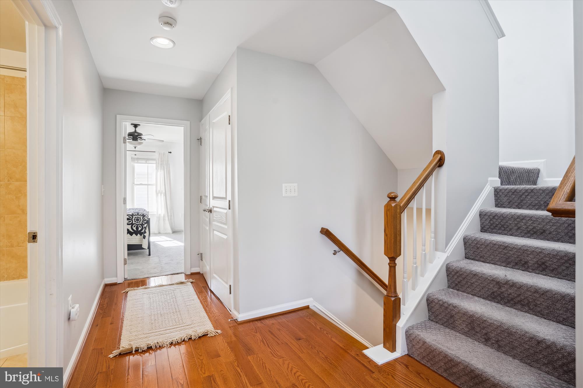 SHIRLINGTON CREST - Residential