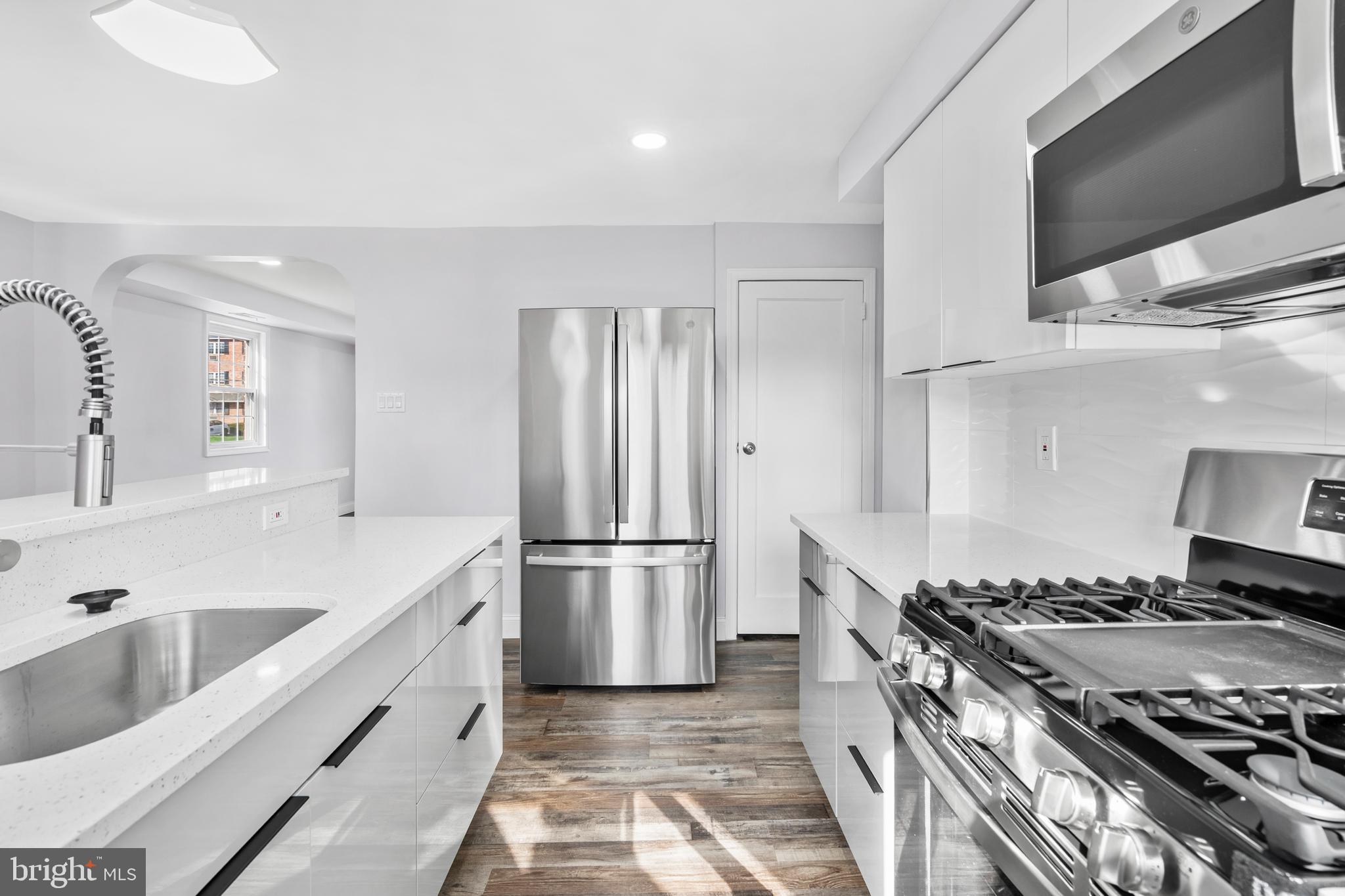 WILLOW WAY - Residential