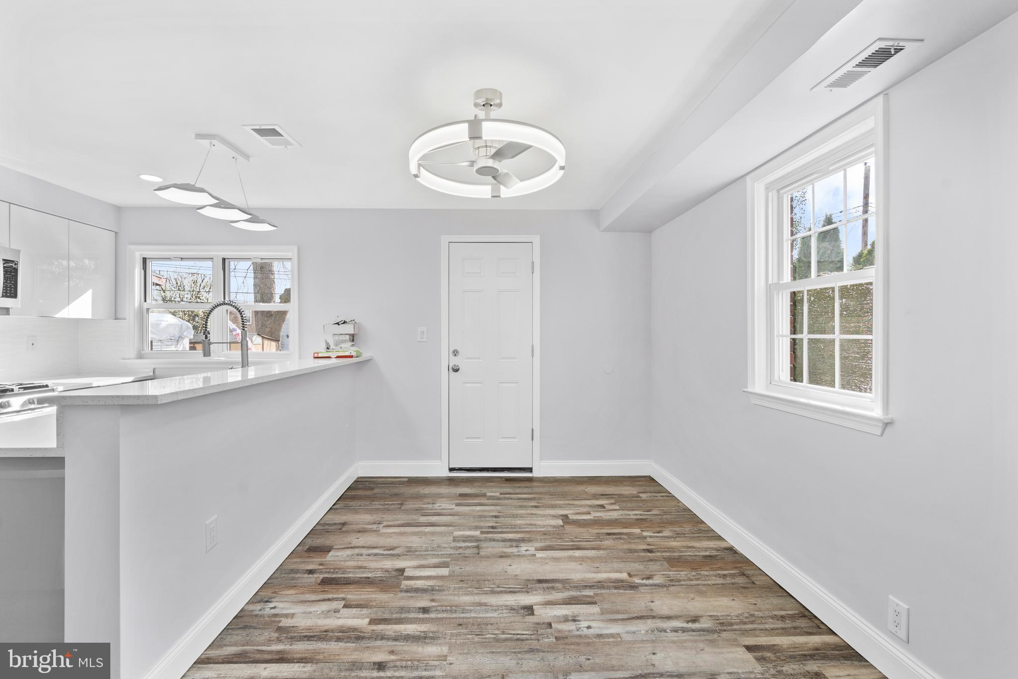 WILLOW WAY - Residential