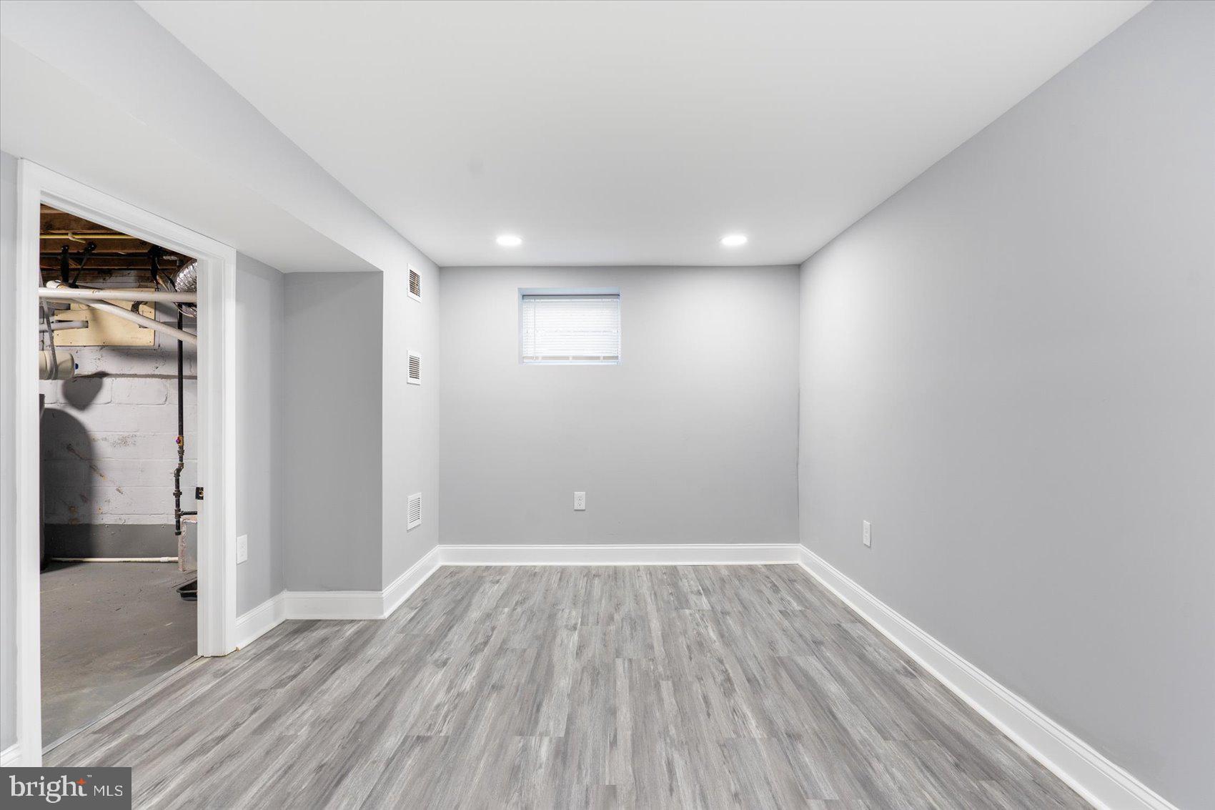 WALTHERSON - Residential