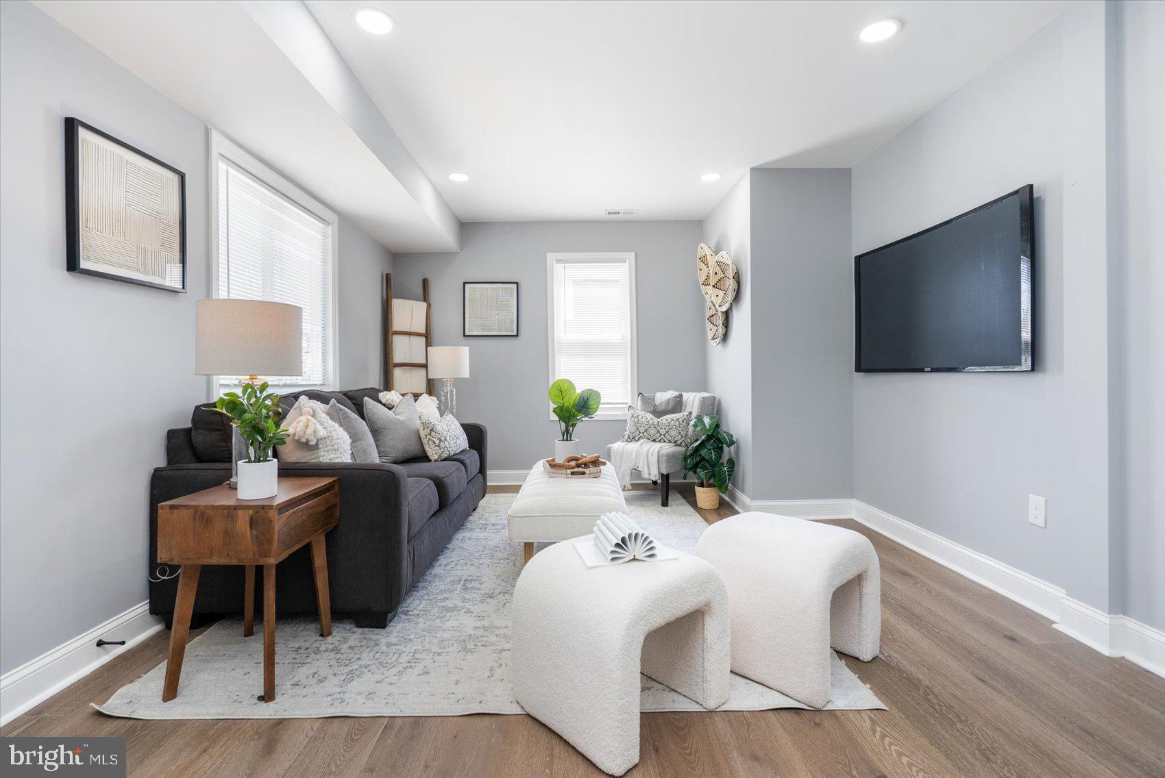 WALTHERSON - Residential