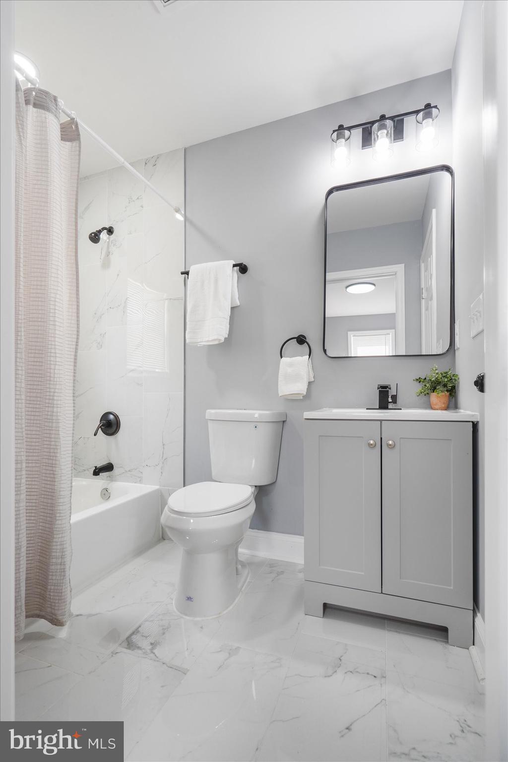 WALTHERSON - Residential