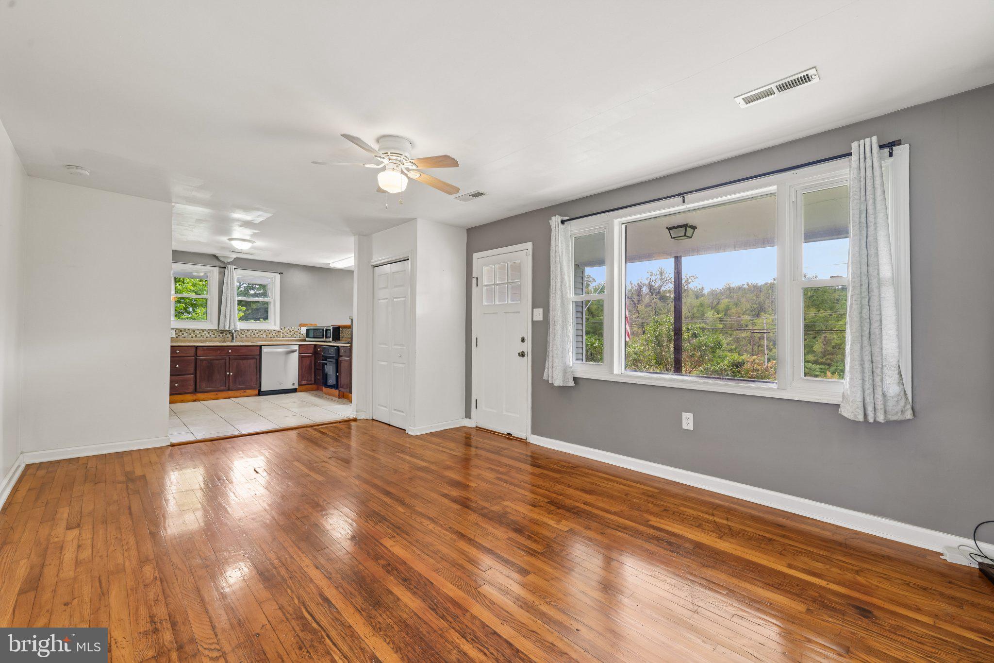 324 SHEPHERDSTOWN PIKE