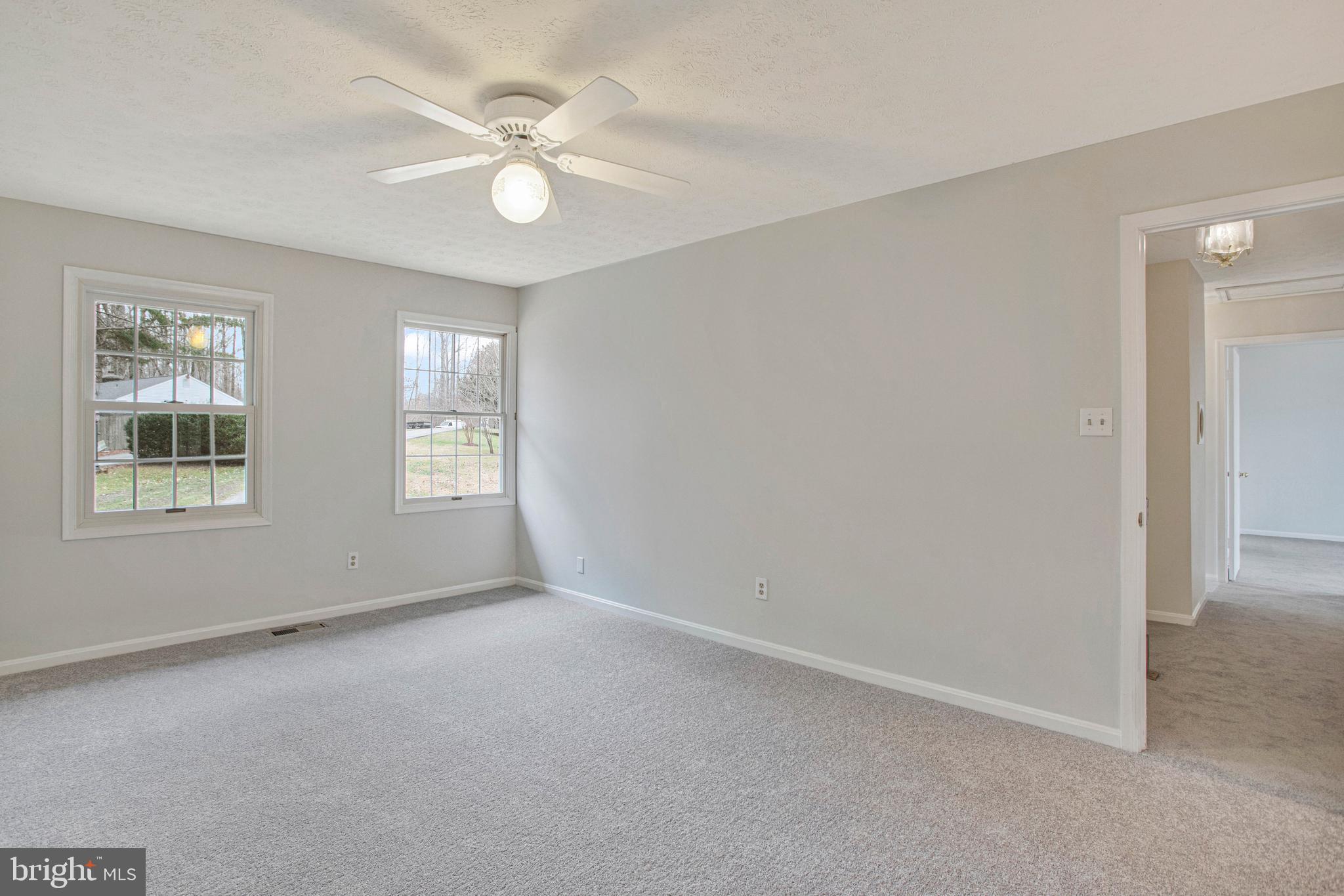 LOTHIAN ESTATES - Residential