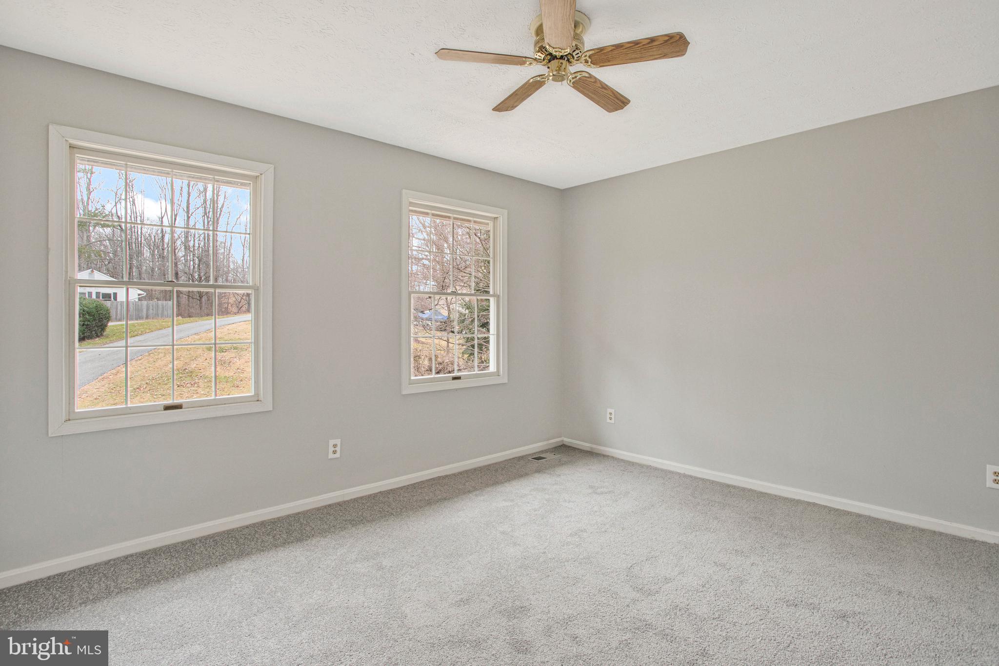 LOTHIAN ESTATES - Residential