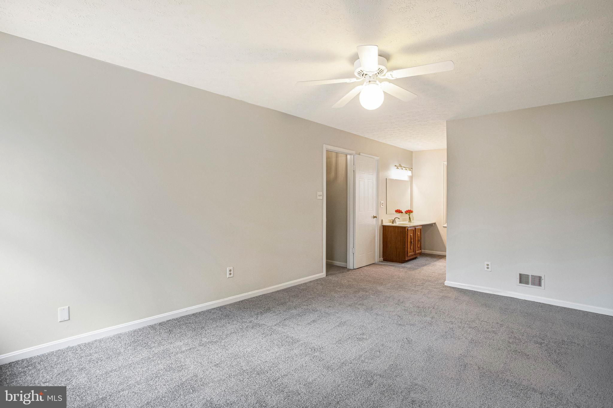 LOTHIAN ESTATES - Residential