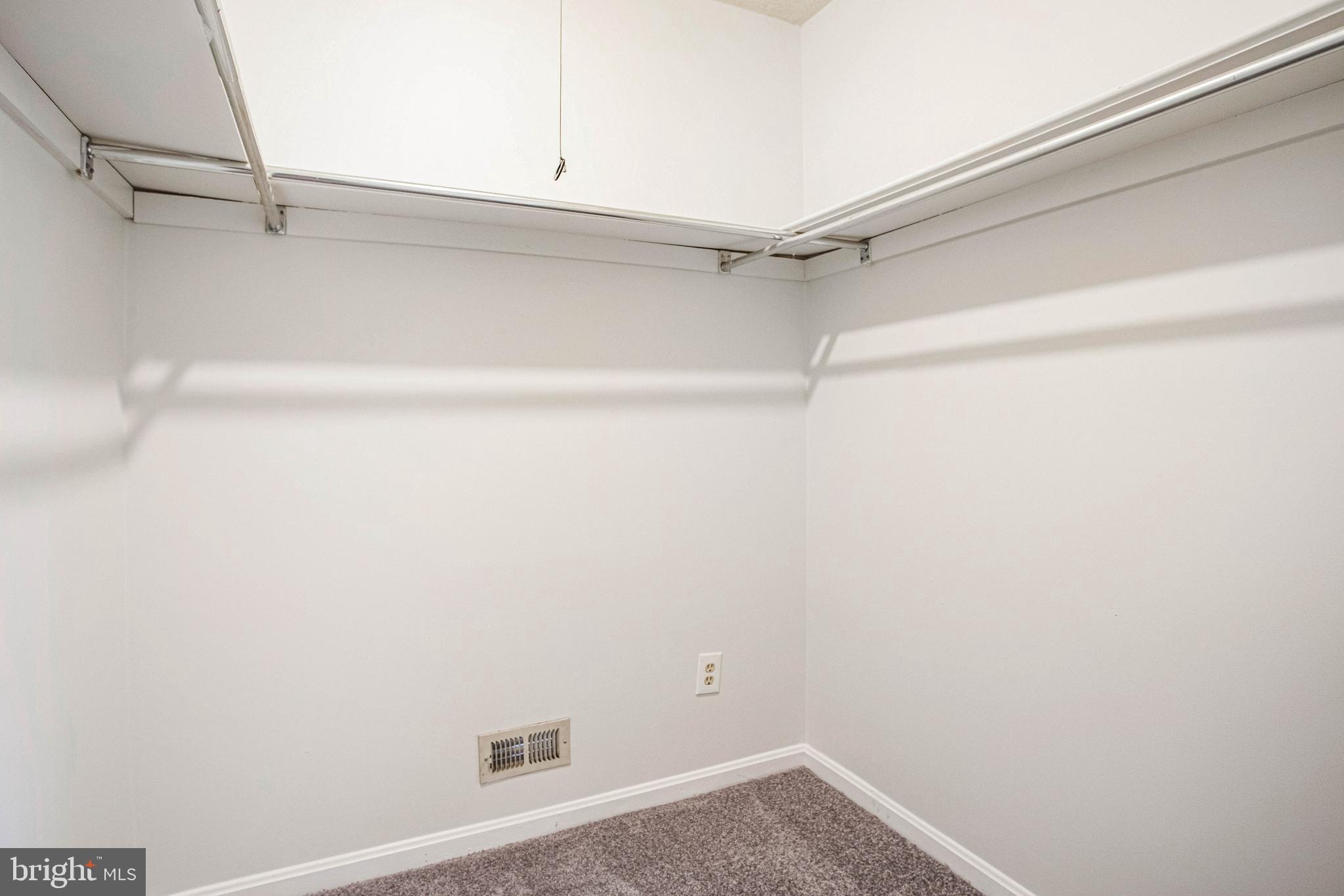 LOTHIAN ESTATES - Residential