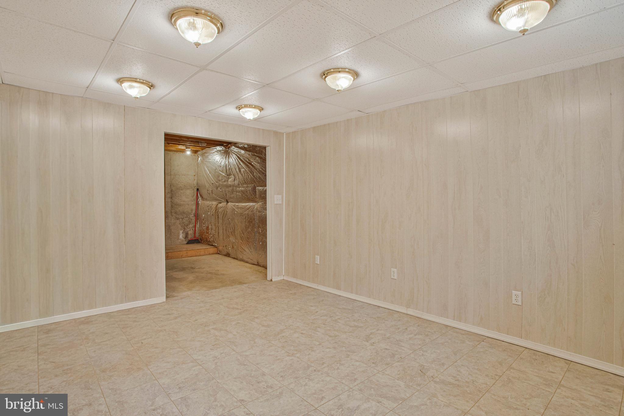 LOTHIAN ESTATES - Residential