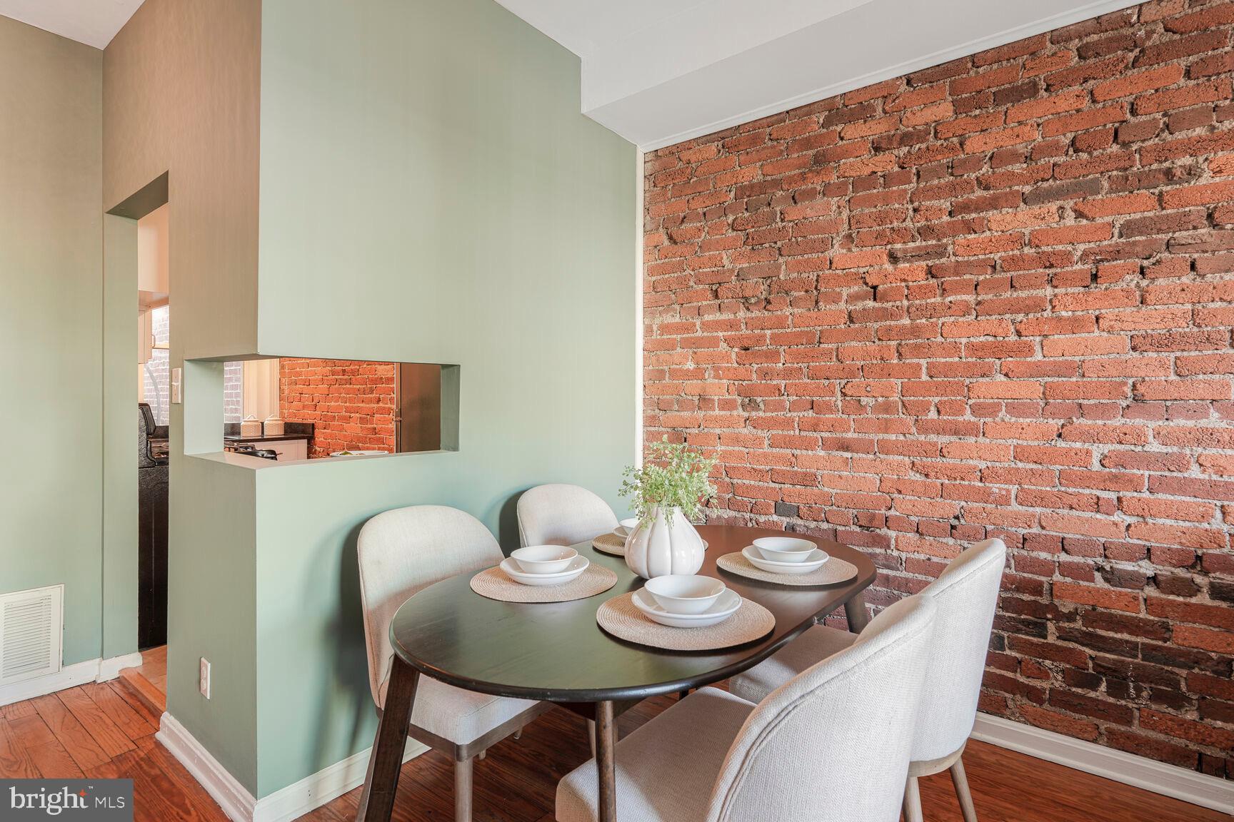 OLD CITY #1 - Residential Lease