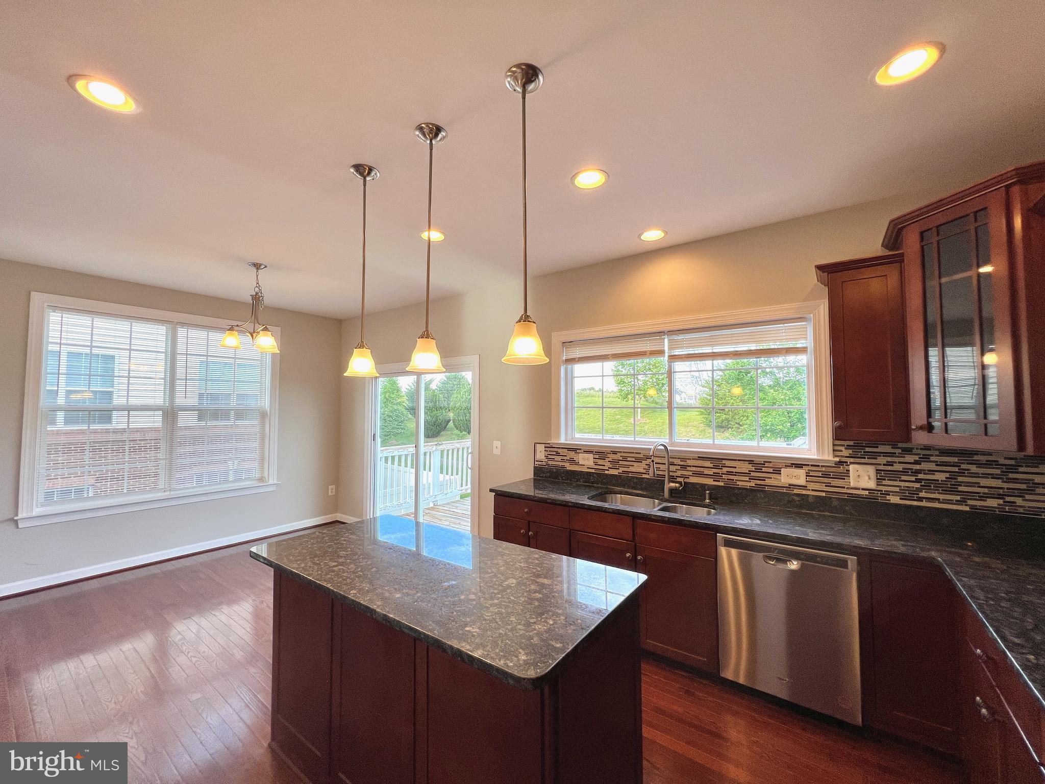 GREENFIELD CROSSING - Residential Lease