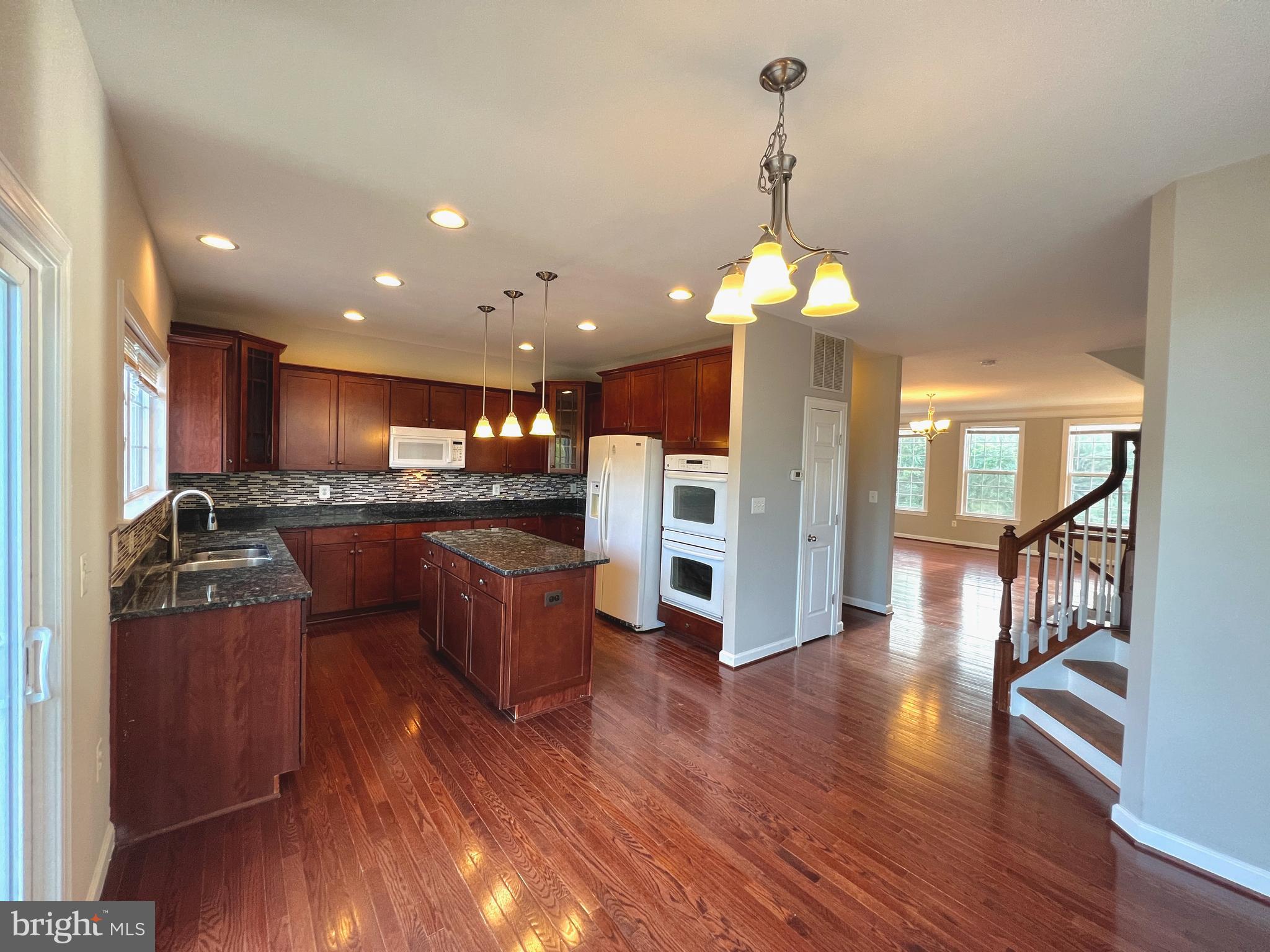 GREENFIELD CROSSING - Residential Lease