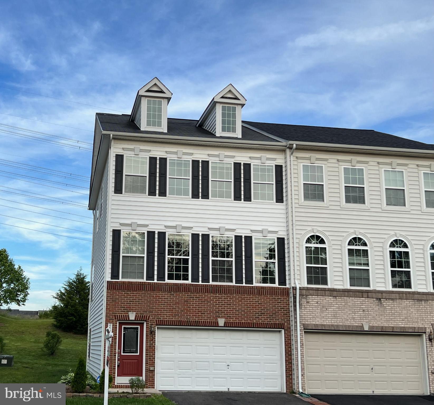 GREENFIELD CROSSING - Residential Lease