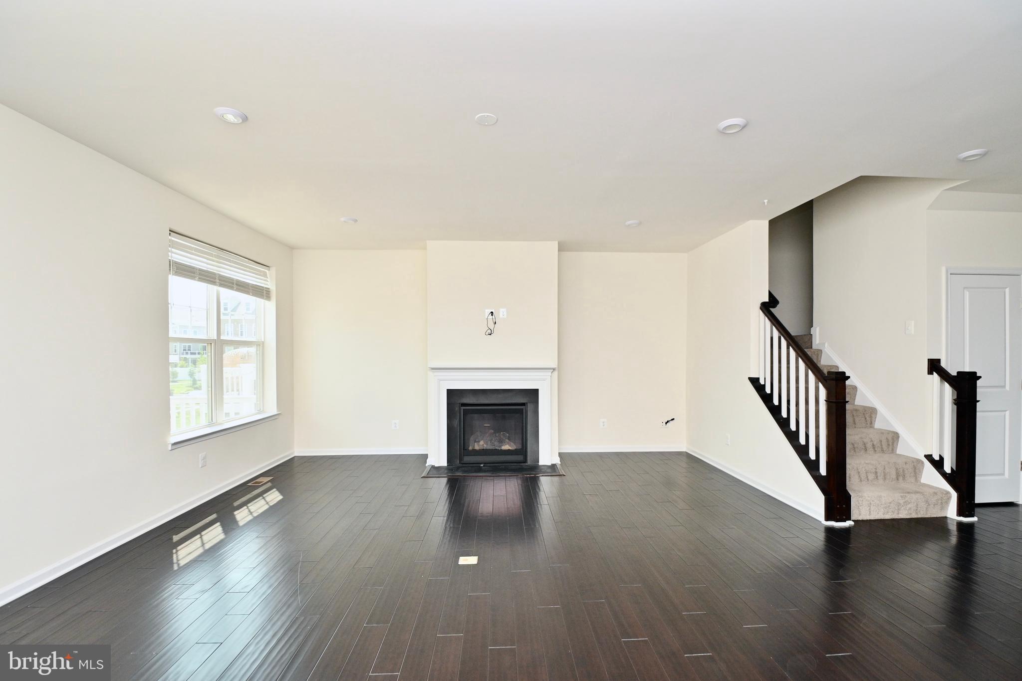 WOODLANDS - Residential Lease