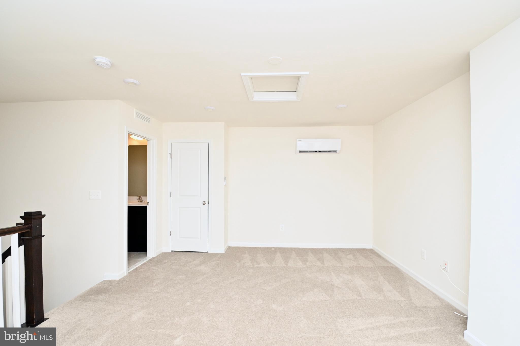 WOODLANDS - Residential Lease