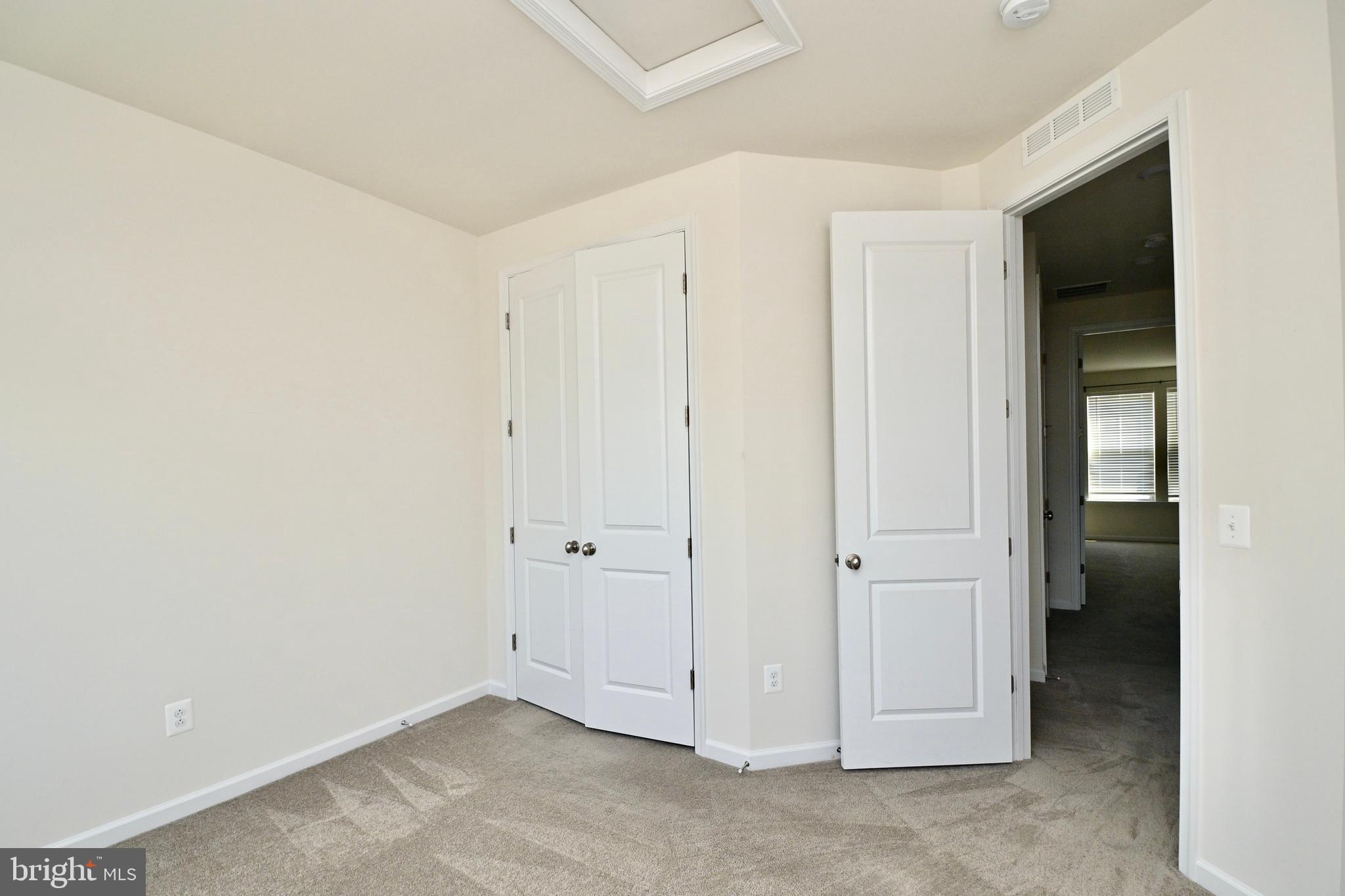 WOODLANDS - Residential Lease