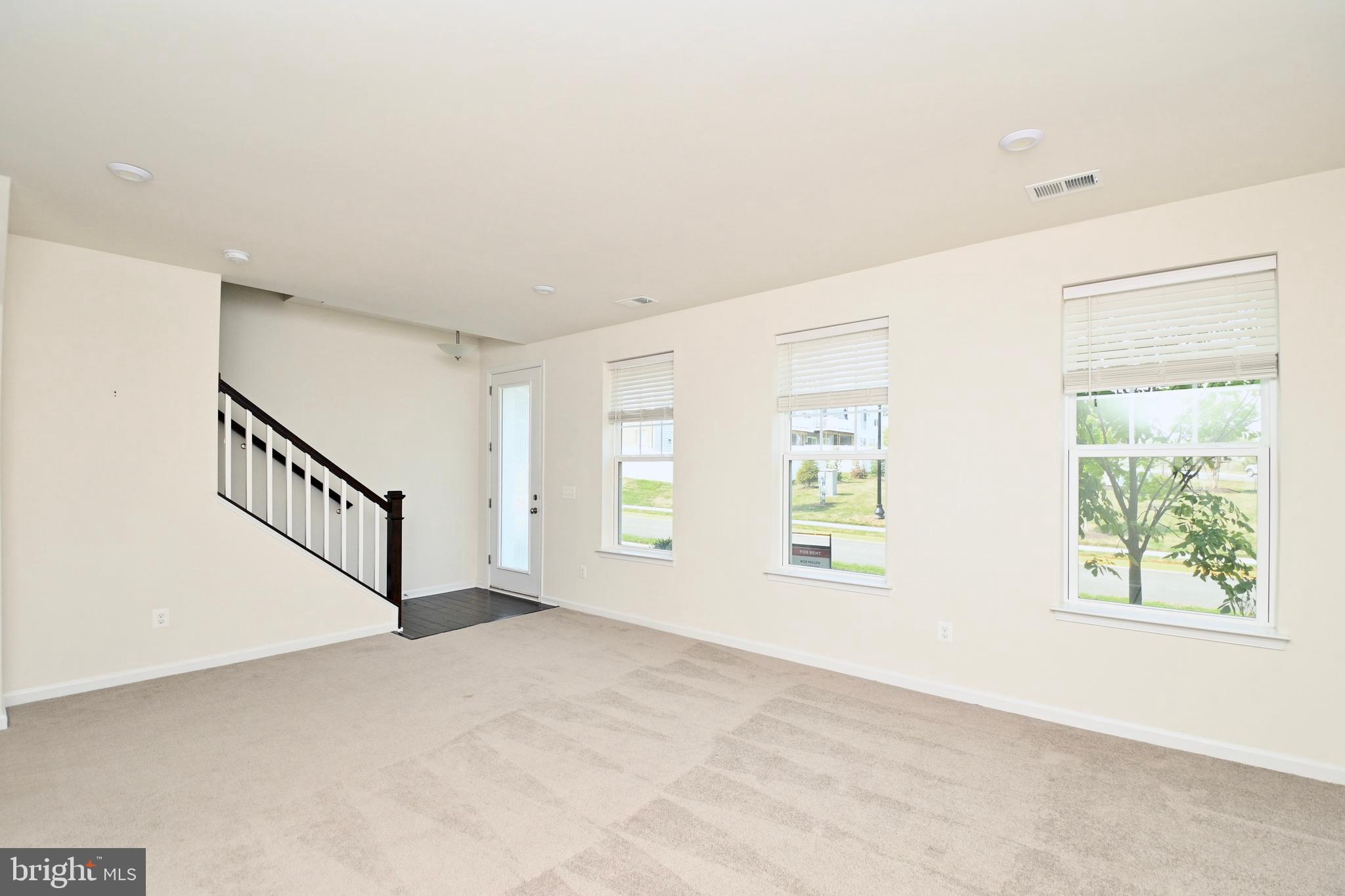 WOODLANDS - Residential Lease