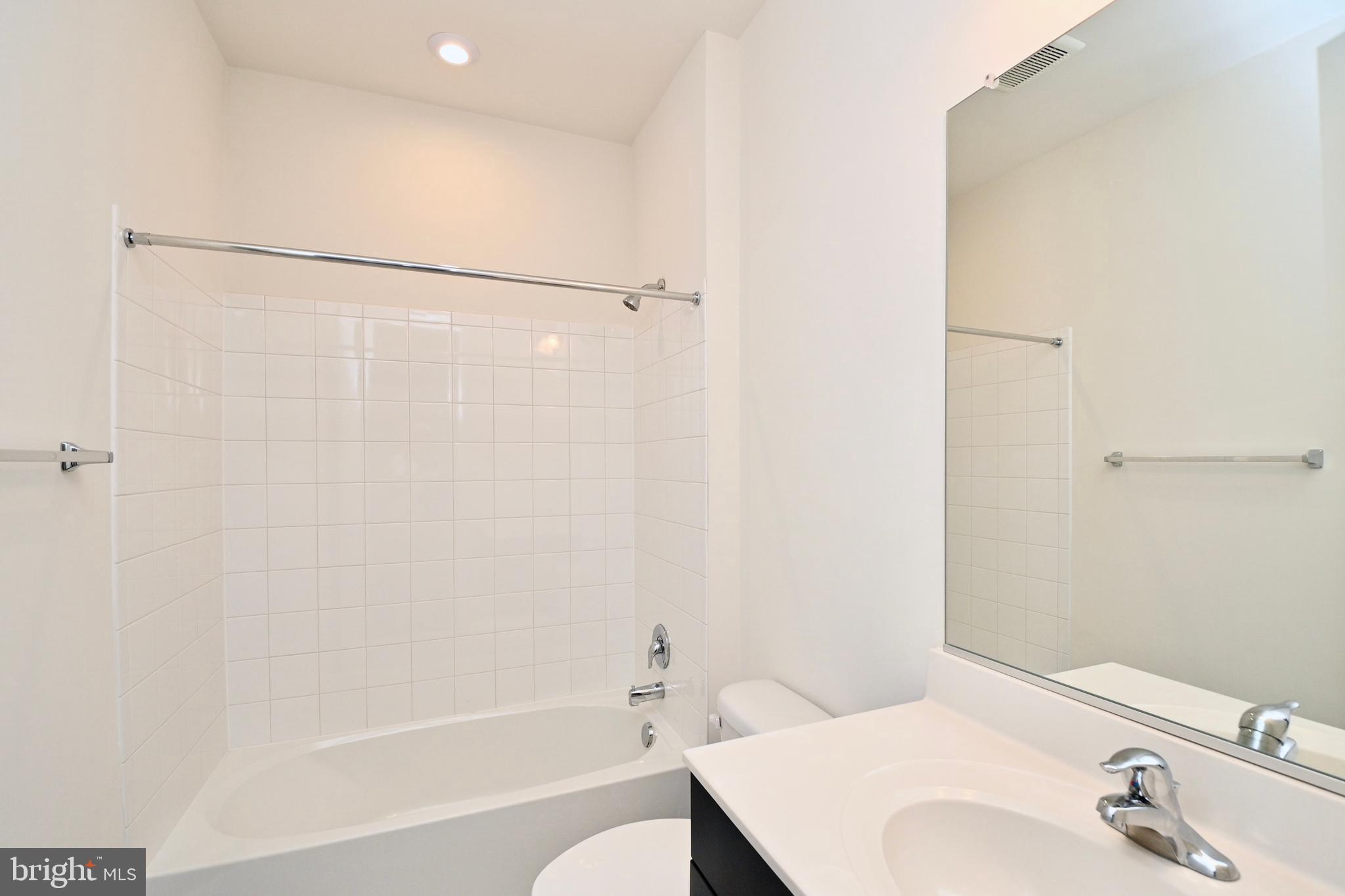 WOODLANDS - Residential Lease