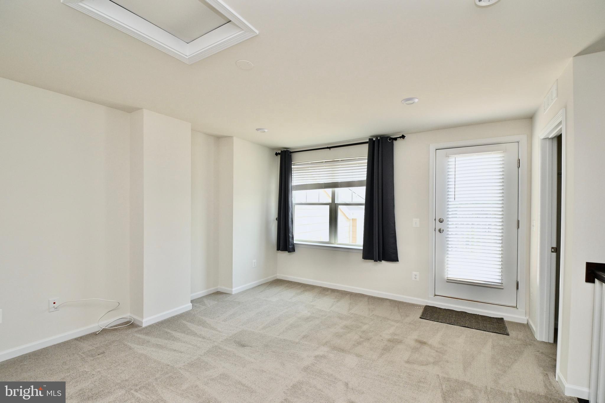 WOODLANDS - Residential Lease