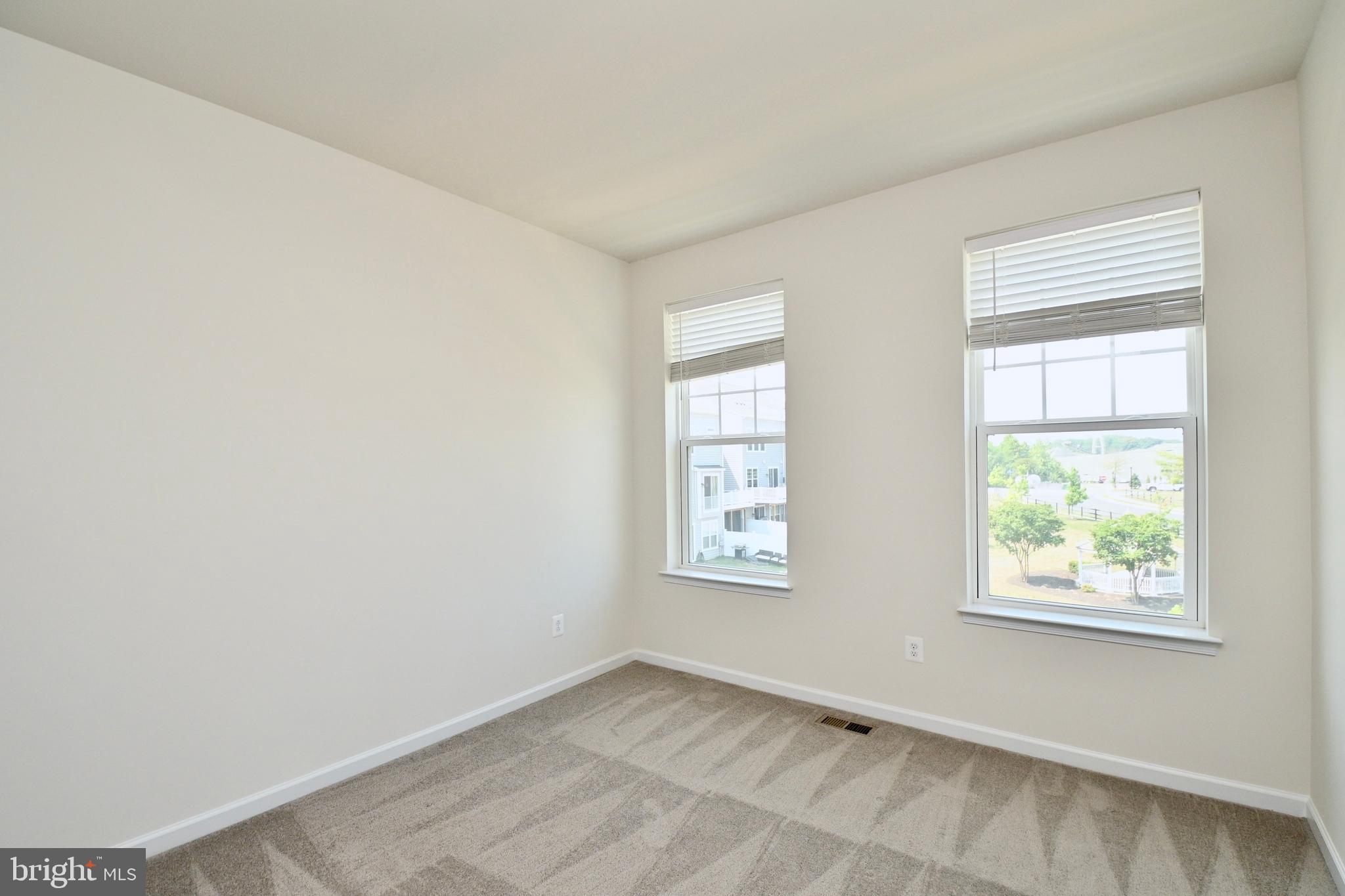 WOODLANDS - Residential Lease