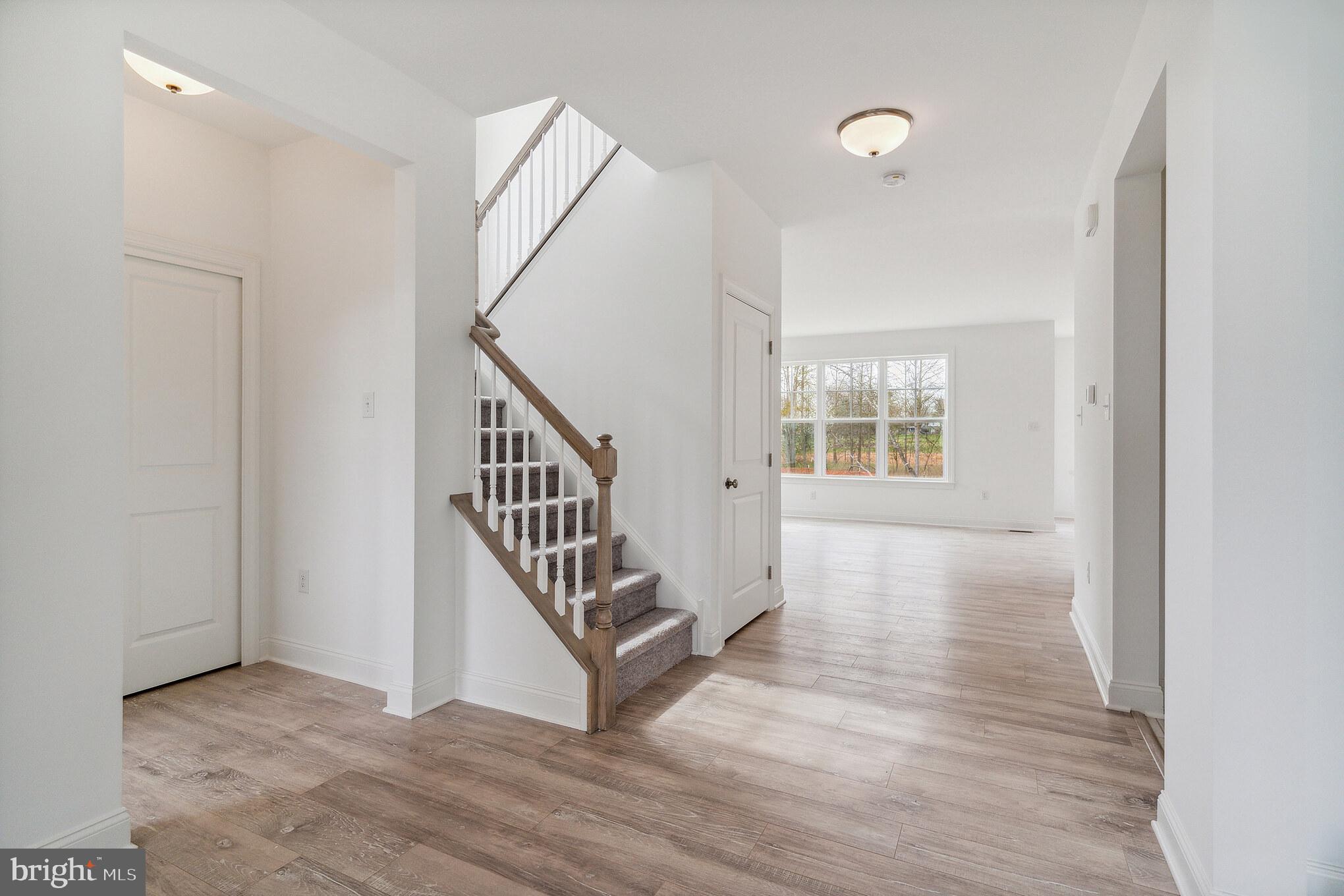 4338 TAVISTON CT E