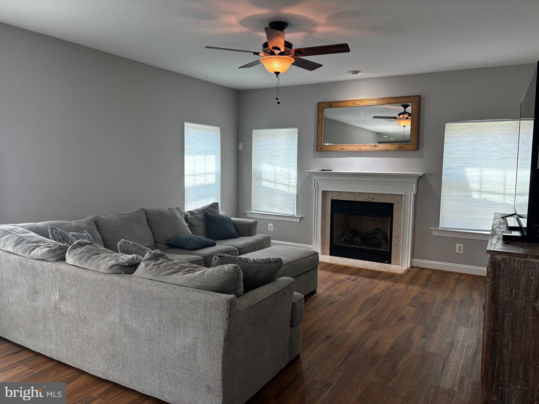 LEONARDS GRANT - Residential